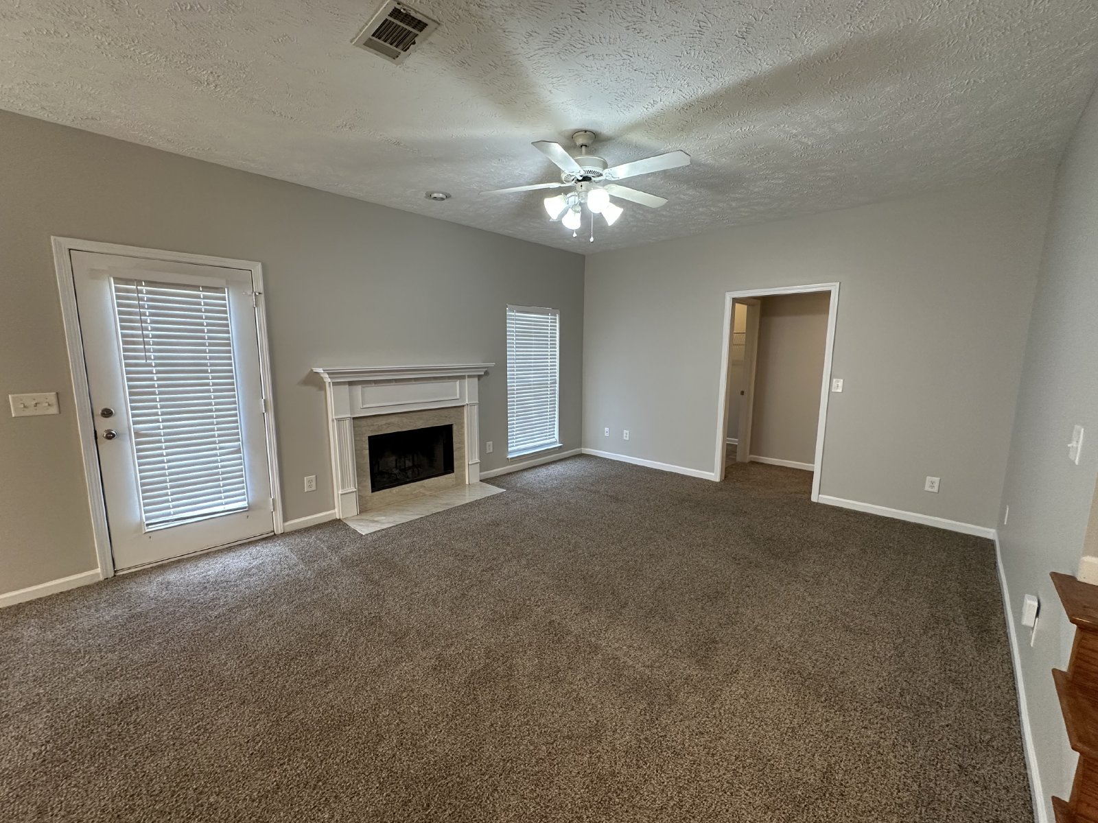 Amazing 3 Bed 2.5 Bath House In Spring Hill property image