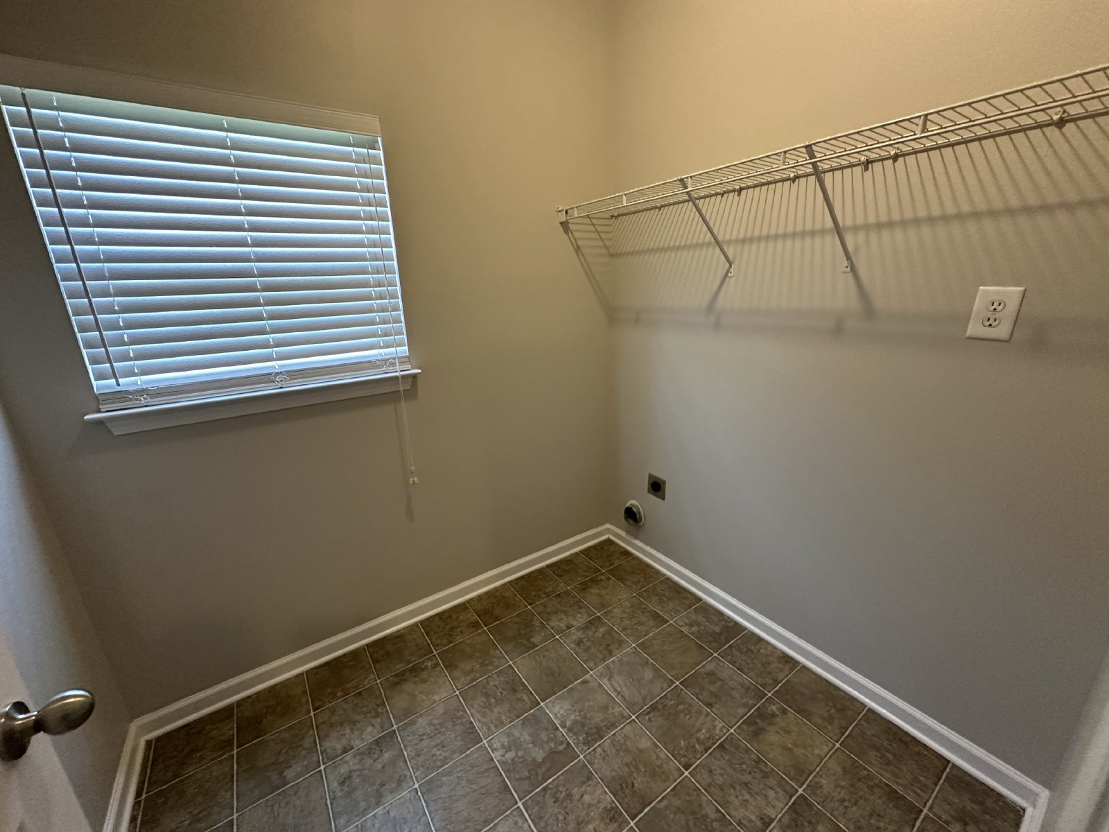 Amazing 3 Bed 2.5 Bath House In Spring Hill property image