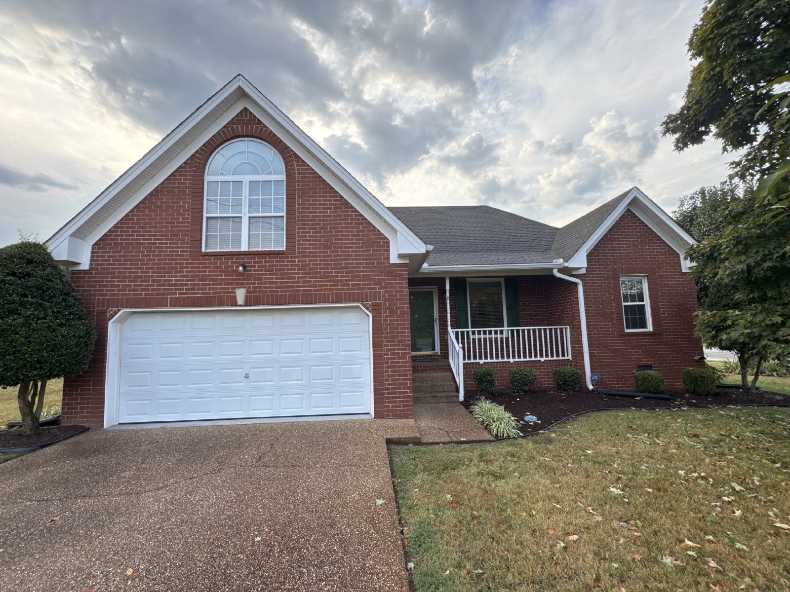 Spacious 3-Bedroom Home with Garage & Large Lot – Mt. Juliet property image