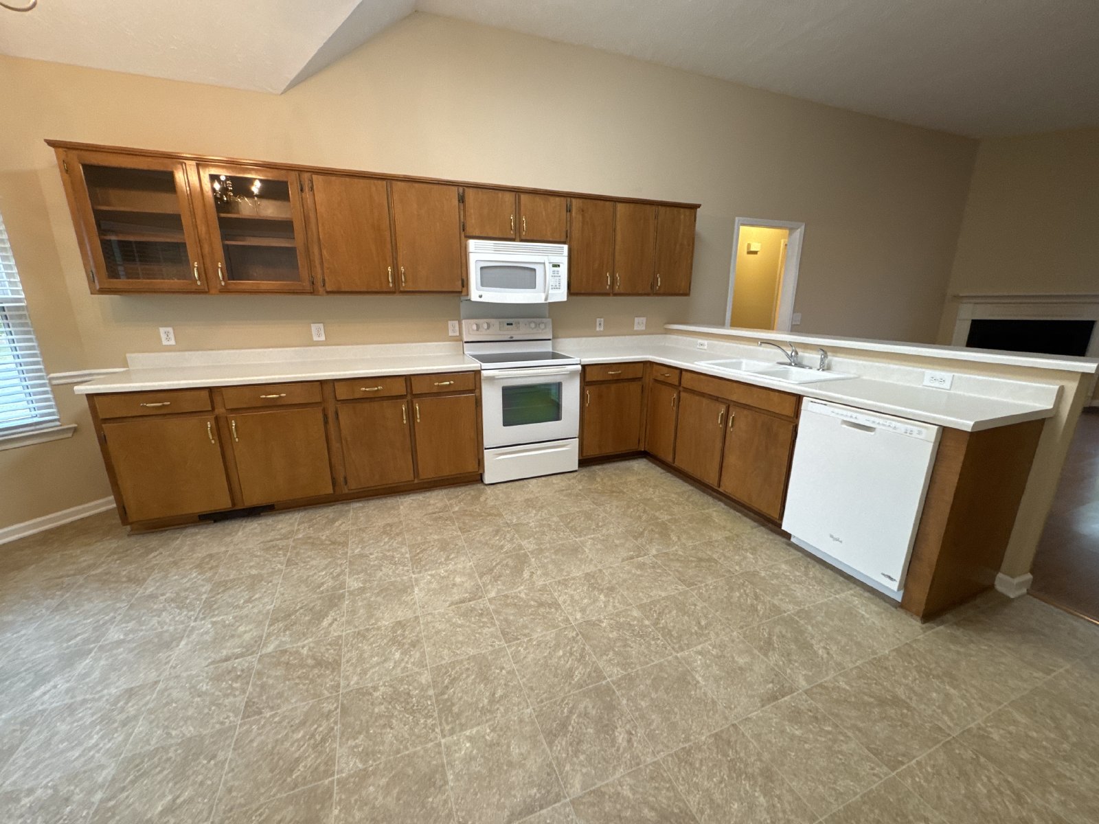 Spacious 3-Bedroom Home with Garage & Large Lot – Mt. Juliet property image