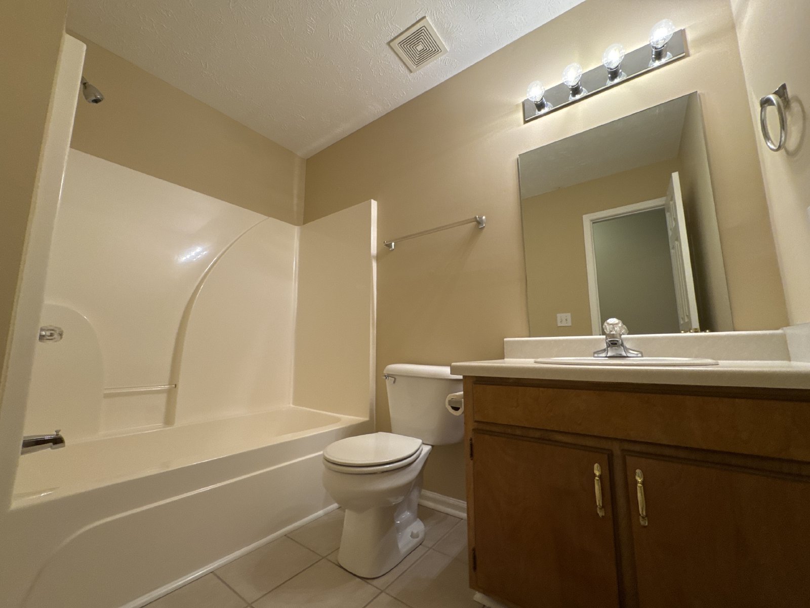 Spacious 3-Bedroom Home with Garage & Large Lot – Mt. Juliet property image