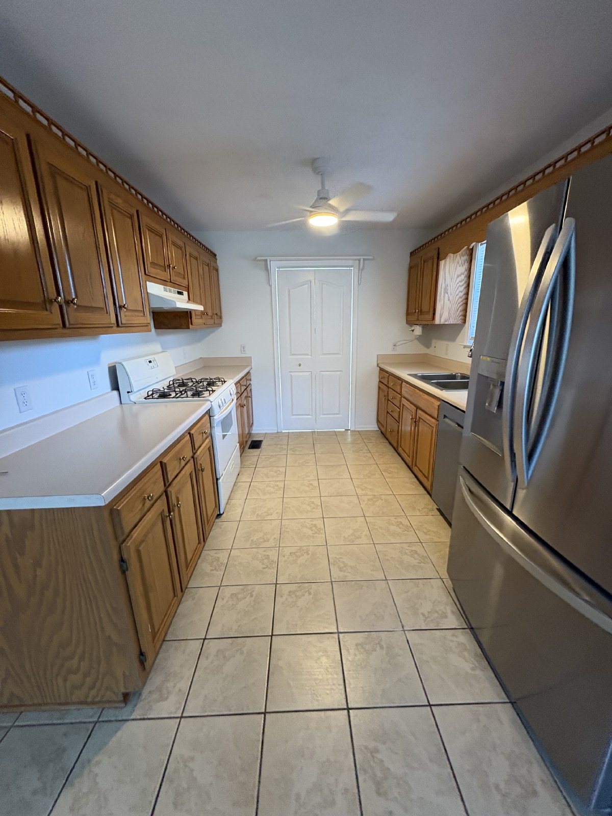 SPACIOUS & Beautiful Home Just Outside of Shelbyville! property image