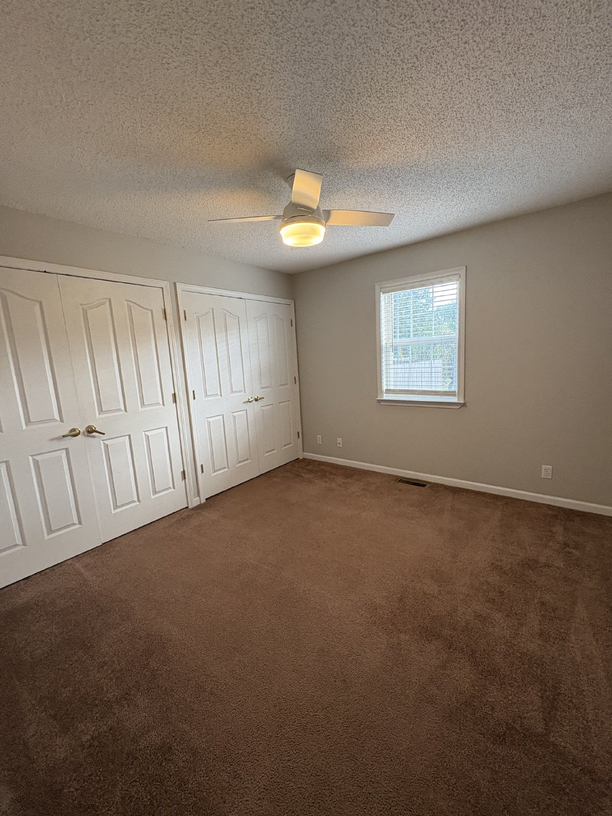 SPACIOUS & Beautiful Home Just Outside of Shelbyville! property image