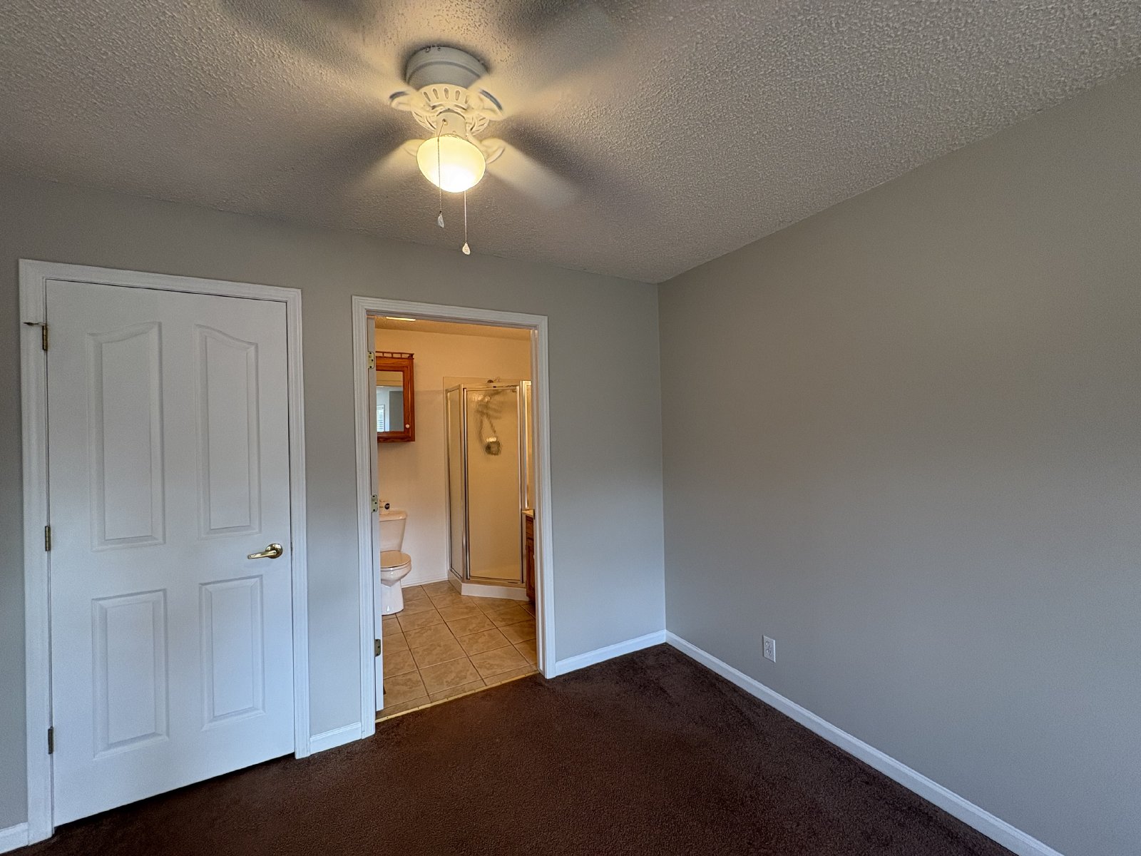 SPACIOUS & Beautiful Home Just Outside of Shelbyville! property image