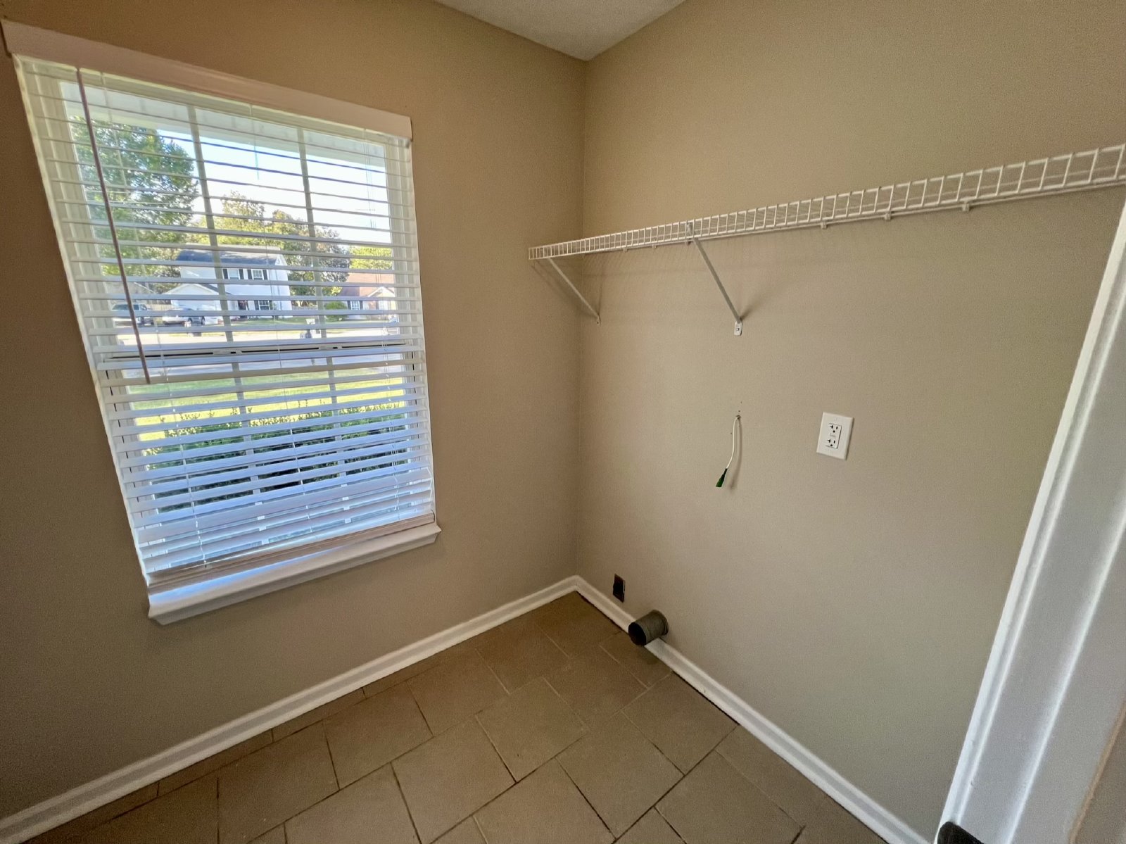 3BR 2BA *Fully Fenced Yard* Plus Garage in Murfreesboro property image