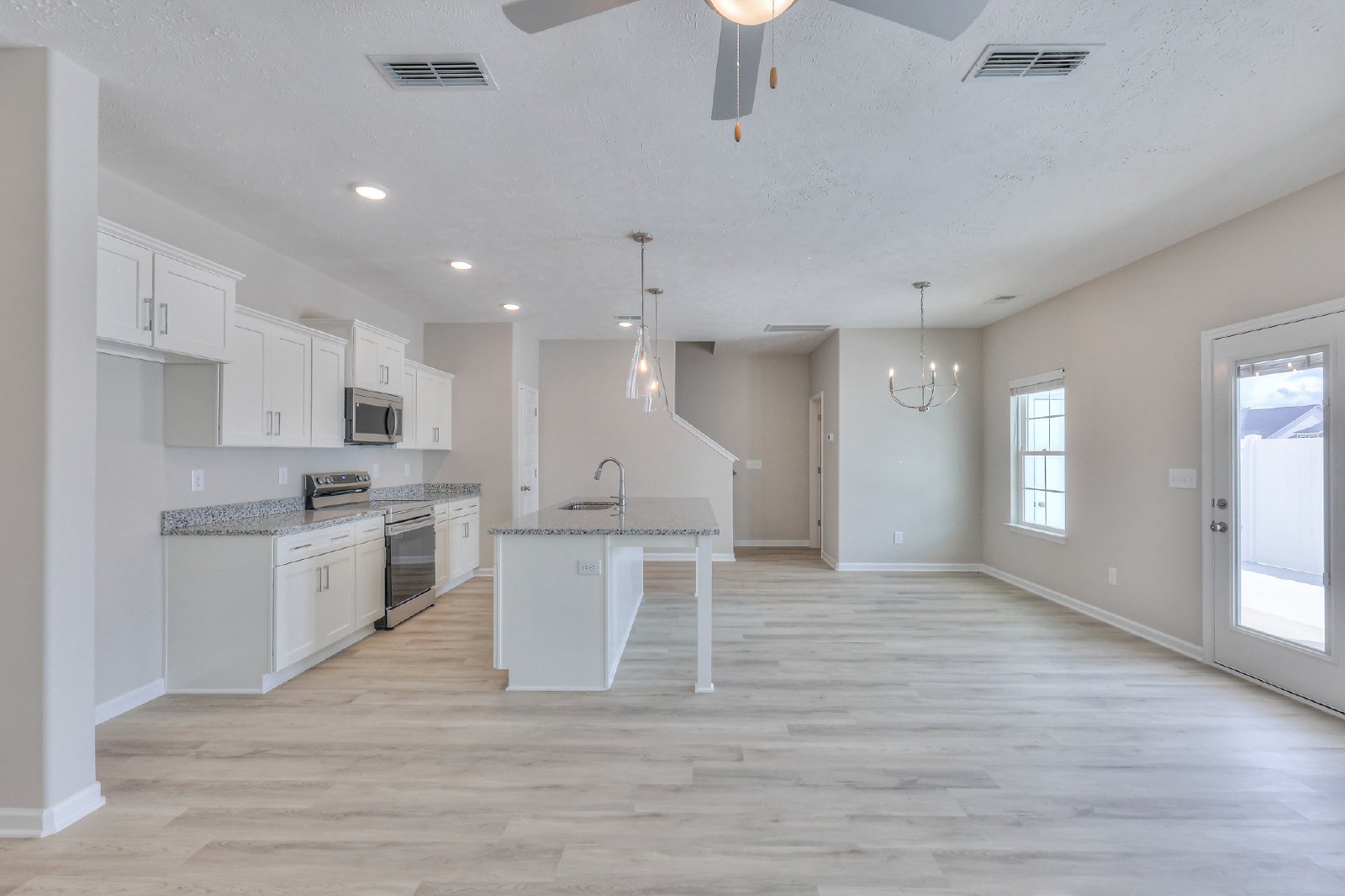 BRAND NEW Luxury 3/2.5 Townhome - MOVE IN SPECIALS property image