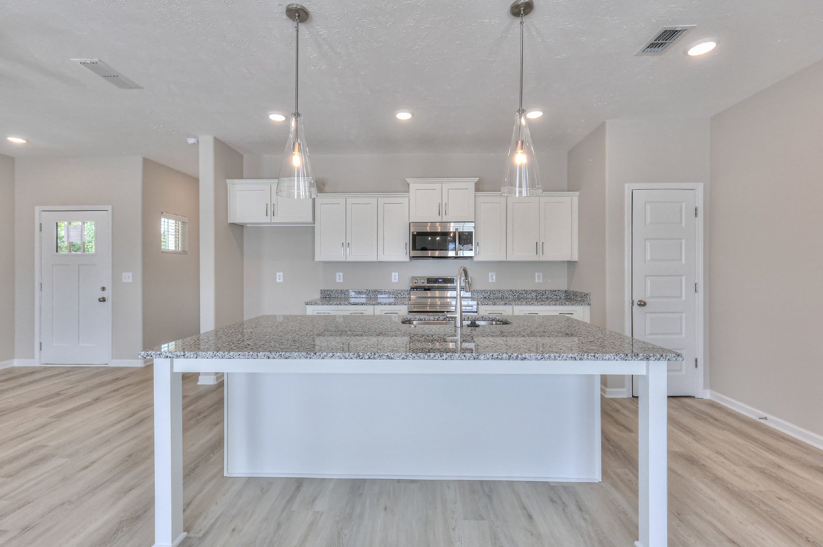 BRAND NEW Luxury 3/2.5 Townhome - MOVE IN SPECIALS property image