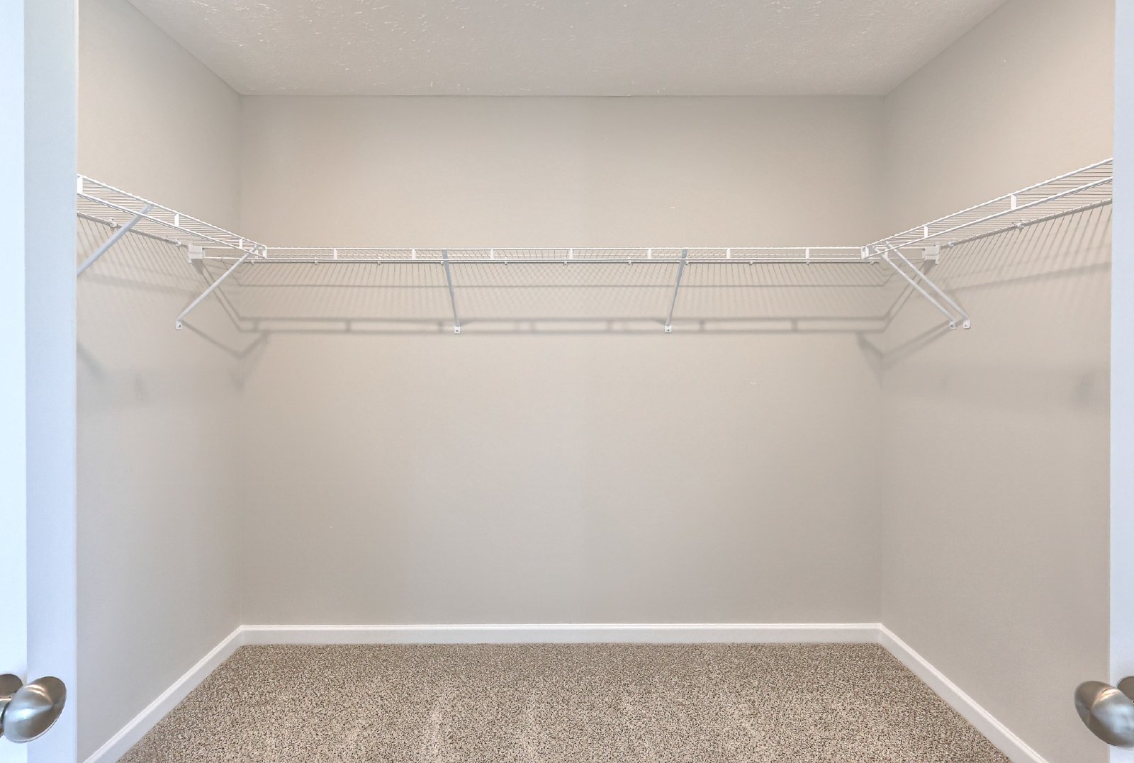 BRAND NEW Luxury 3/2.5 Townhome - MOVE IN SPECIALS property image