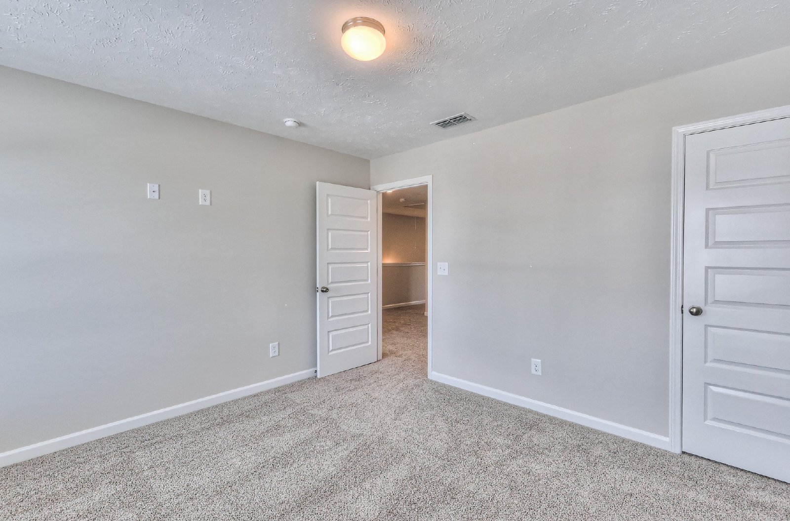 BRAND NEW Luxury 3/2.5 Townhome - MOVE IN SPECIALS property image