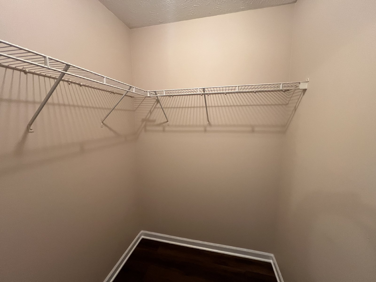 Beautifully Updated 3 bedroom 2 bath Home Located in LaVergne - Mowing Included! property image