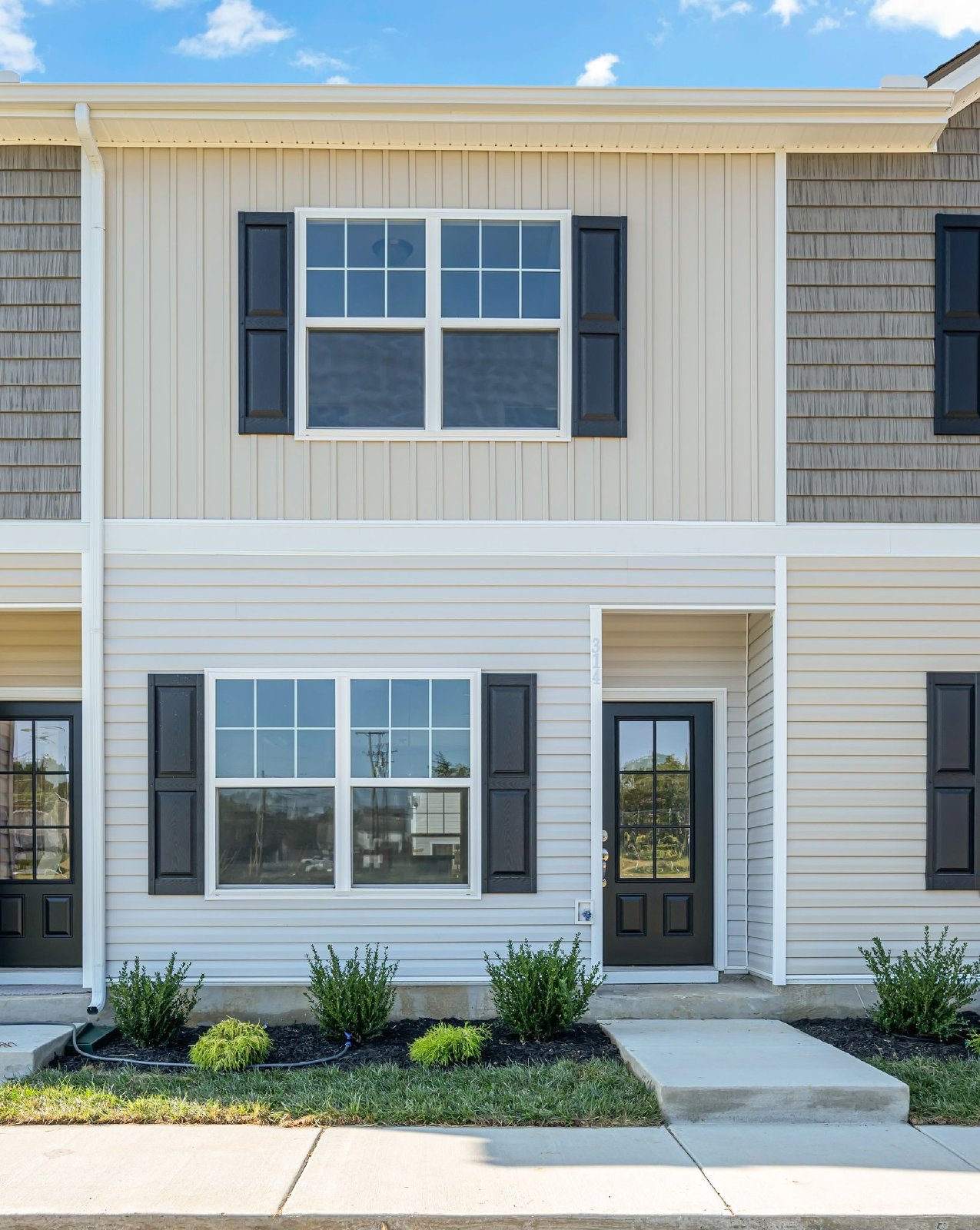 Available Immediately - 2 Bedroom 2.5 Bath New Construction Townhome in Lavergne! property image
