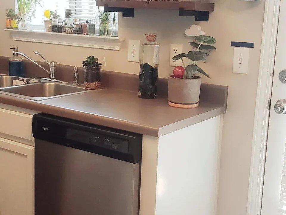 Now Leasing – Available January 1, 2026 through June 30, 2026 property image