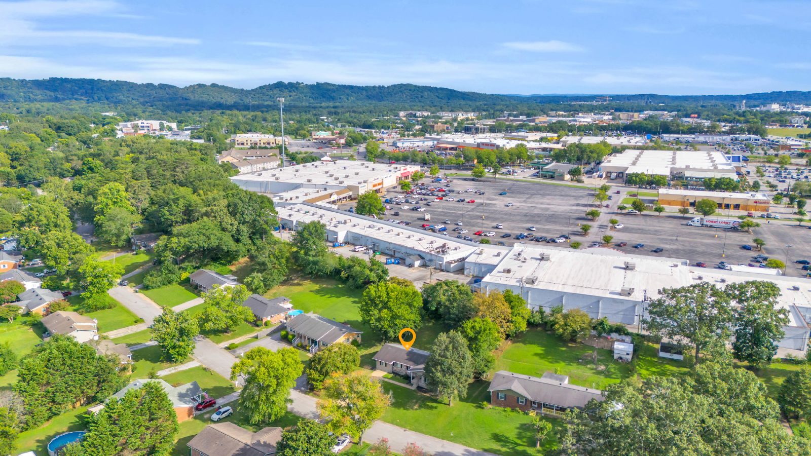 Located in the Heart of Hixson! 3 beds, 2 baths, with spacious yard! Make this your Home for the Holidays! property image