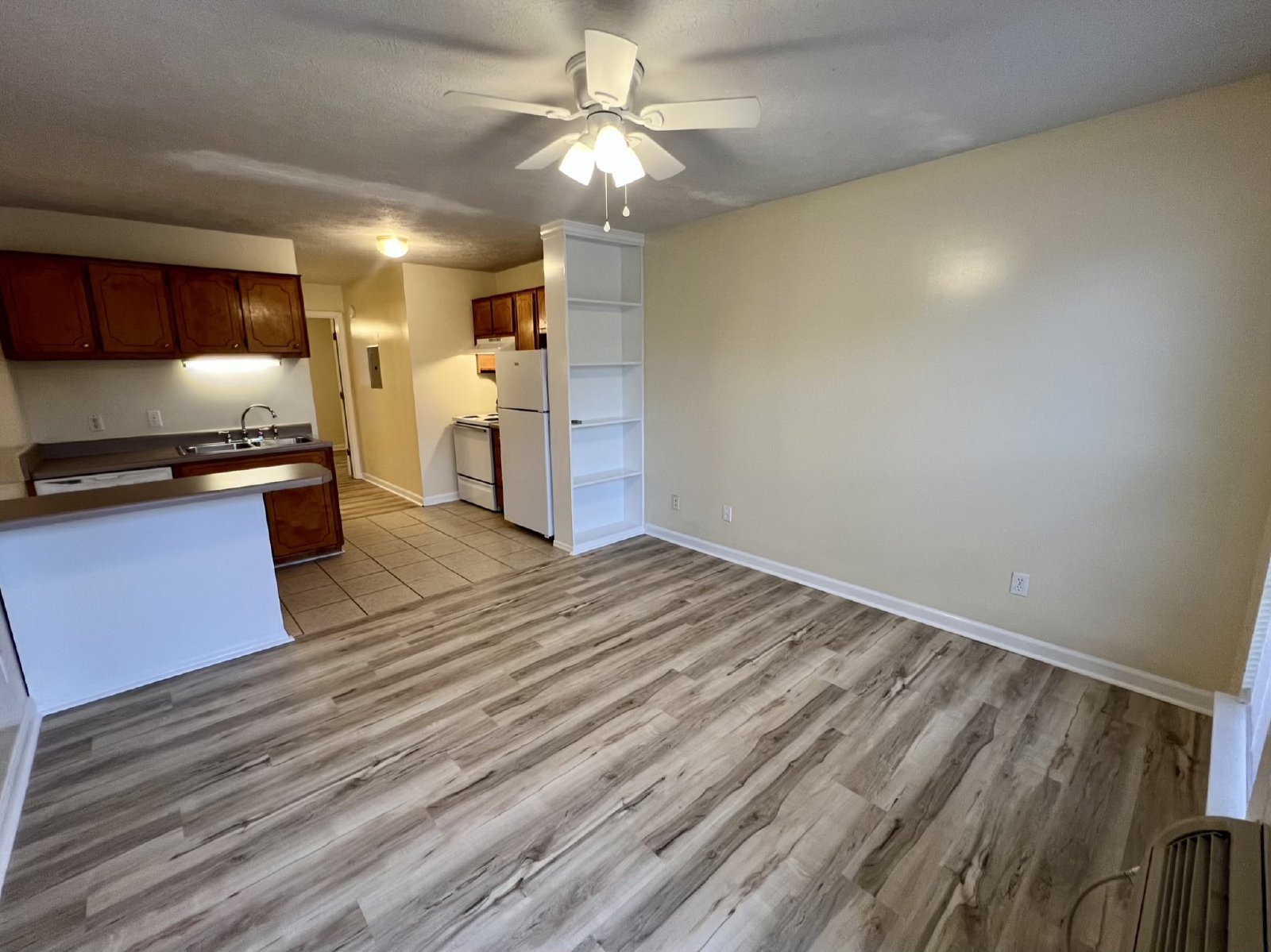 1BR 1BA Ground Level Apt., Free Water! - *No pets* property image