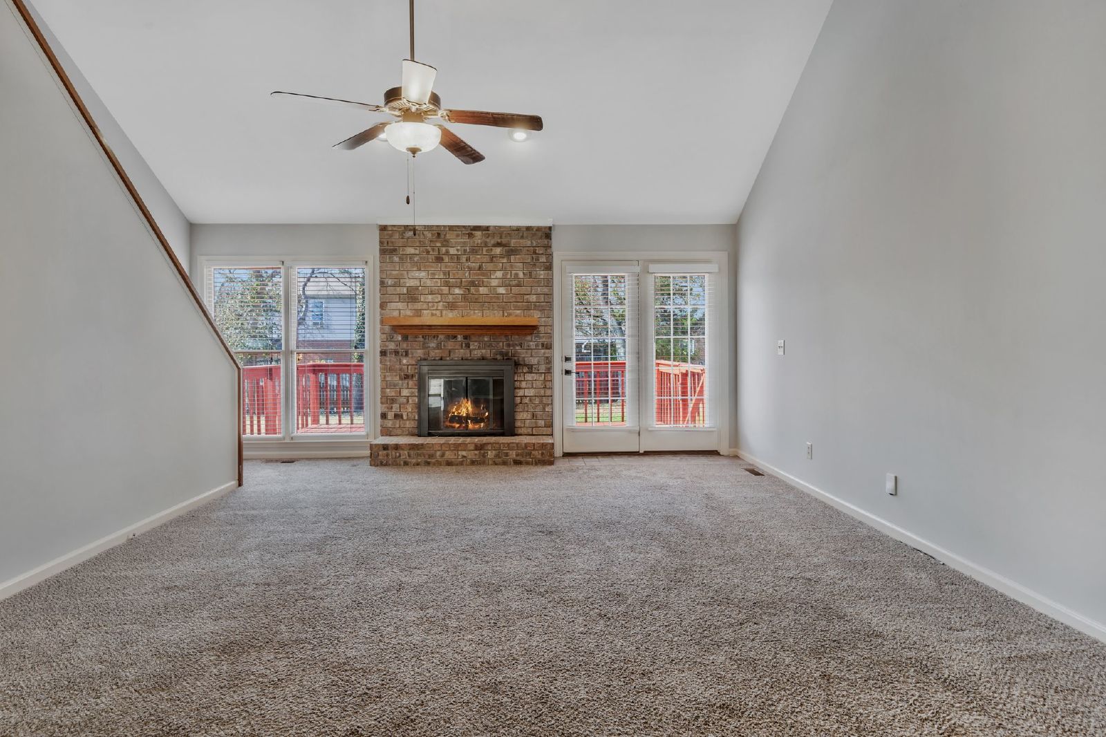 Charming Move-In Ready Home in Prime Murfreesboro Location with *Fenced Backyard* property image