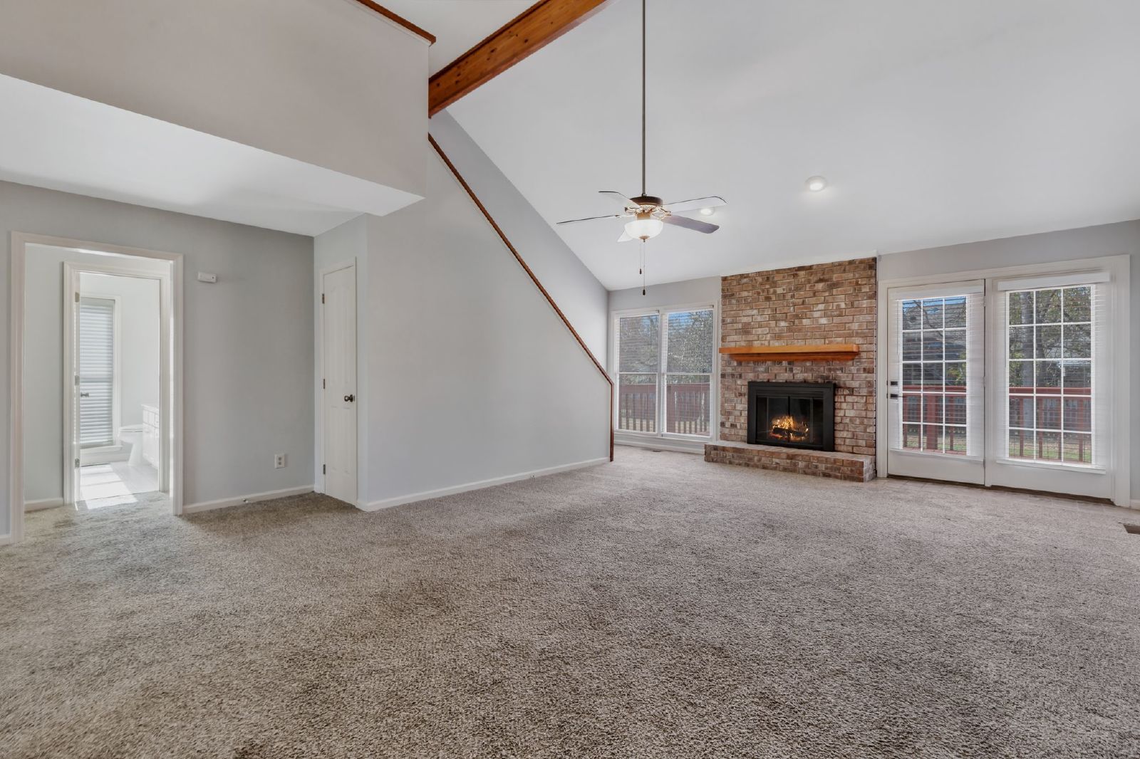 Charming Move-In Ready Home in Prime Murfreesboro Location with *Fenced Backyard* property image