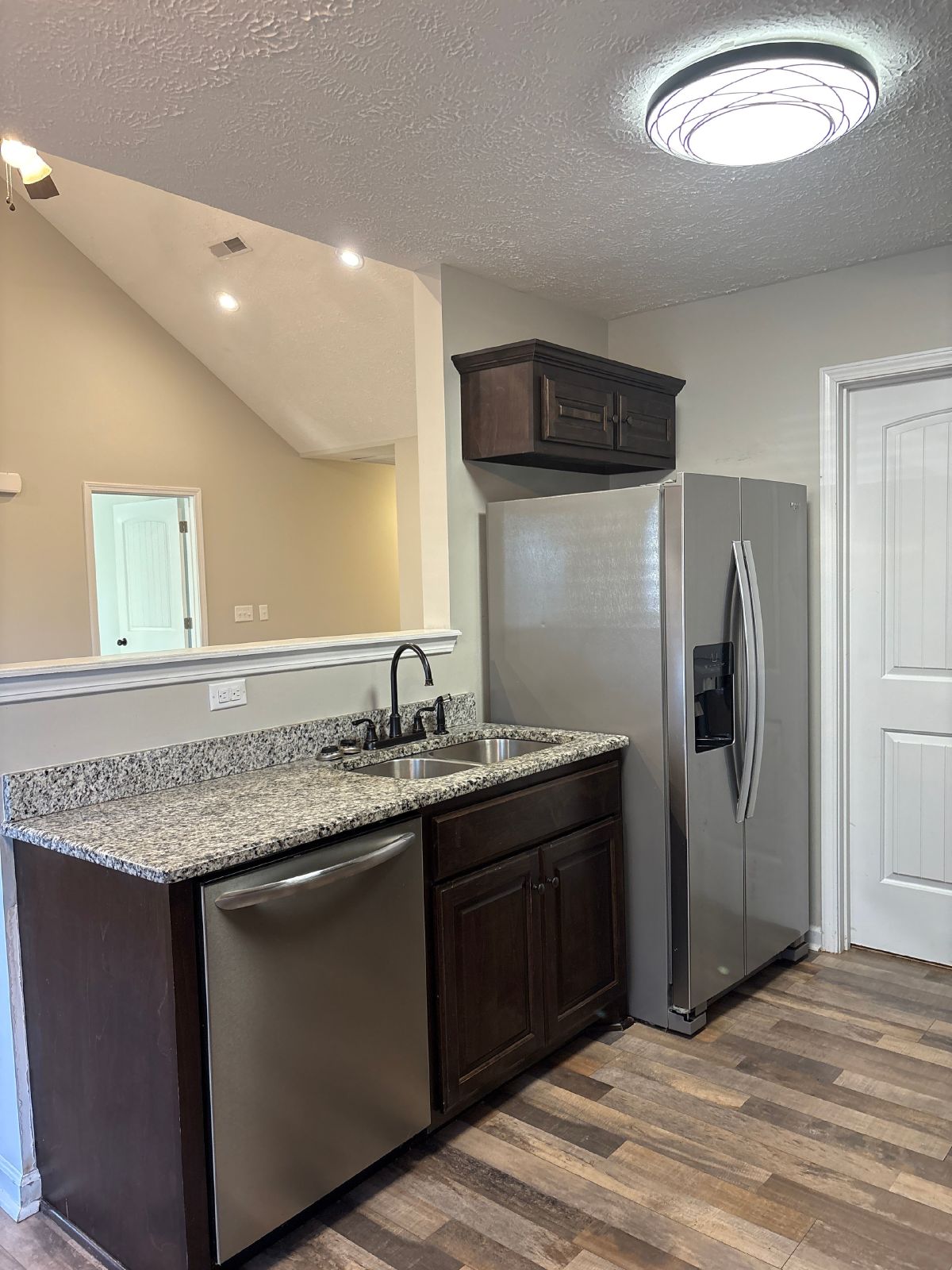 Beautiful Home in Woodridge Estates... property image