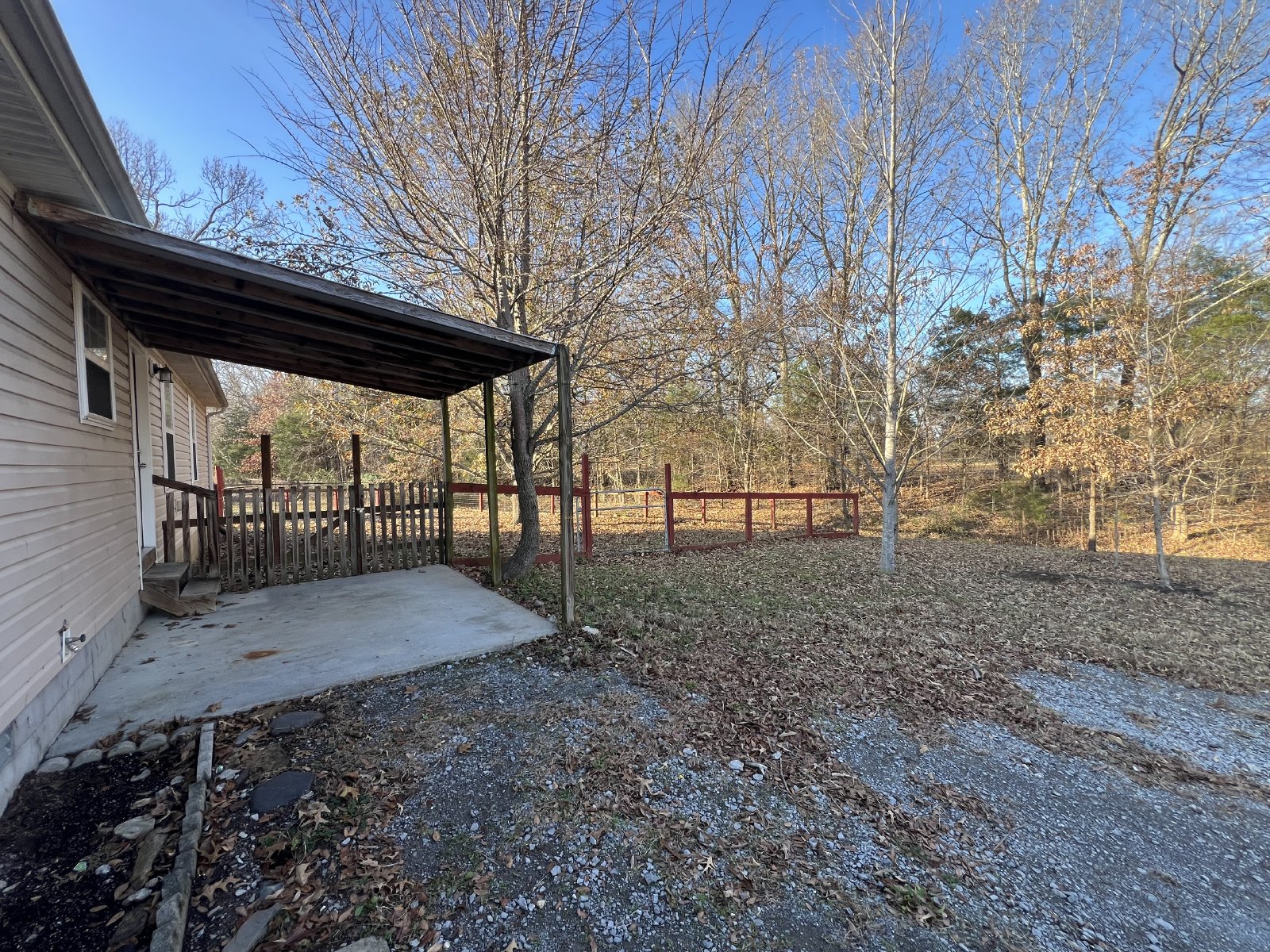 Beautiful 3 Bedroom 2 Bath Home in Christiana - Fenced-in Backyard - Available Now!! property image