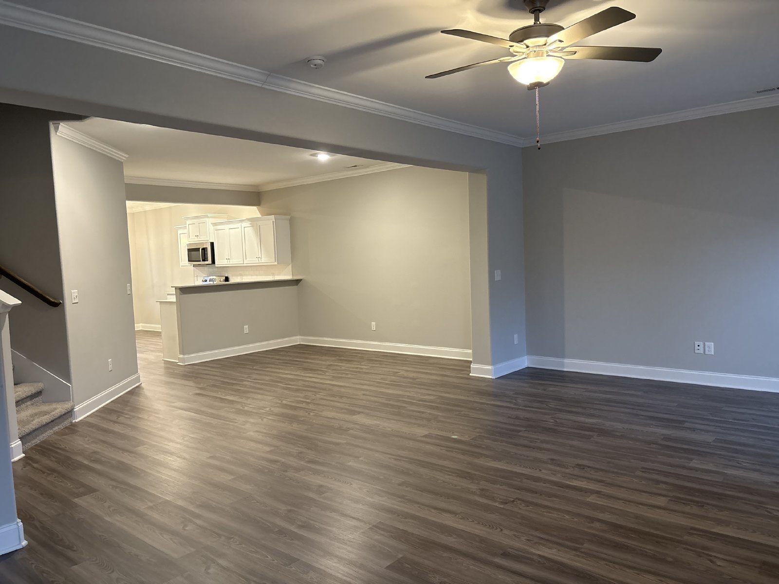 Beautiful & Spacious Townhome in the Center of Manchester! property image