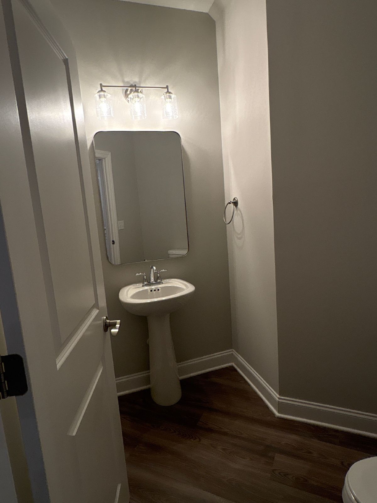 Beautiful & Spacious Townhome in the Center of Manchester! property image