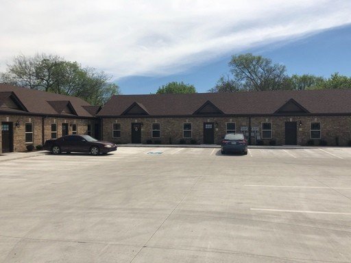 Charming End Unit w/ High End Finishes + Washer & Dryer Included! property image