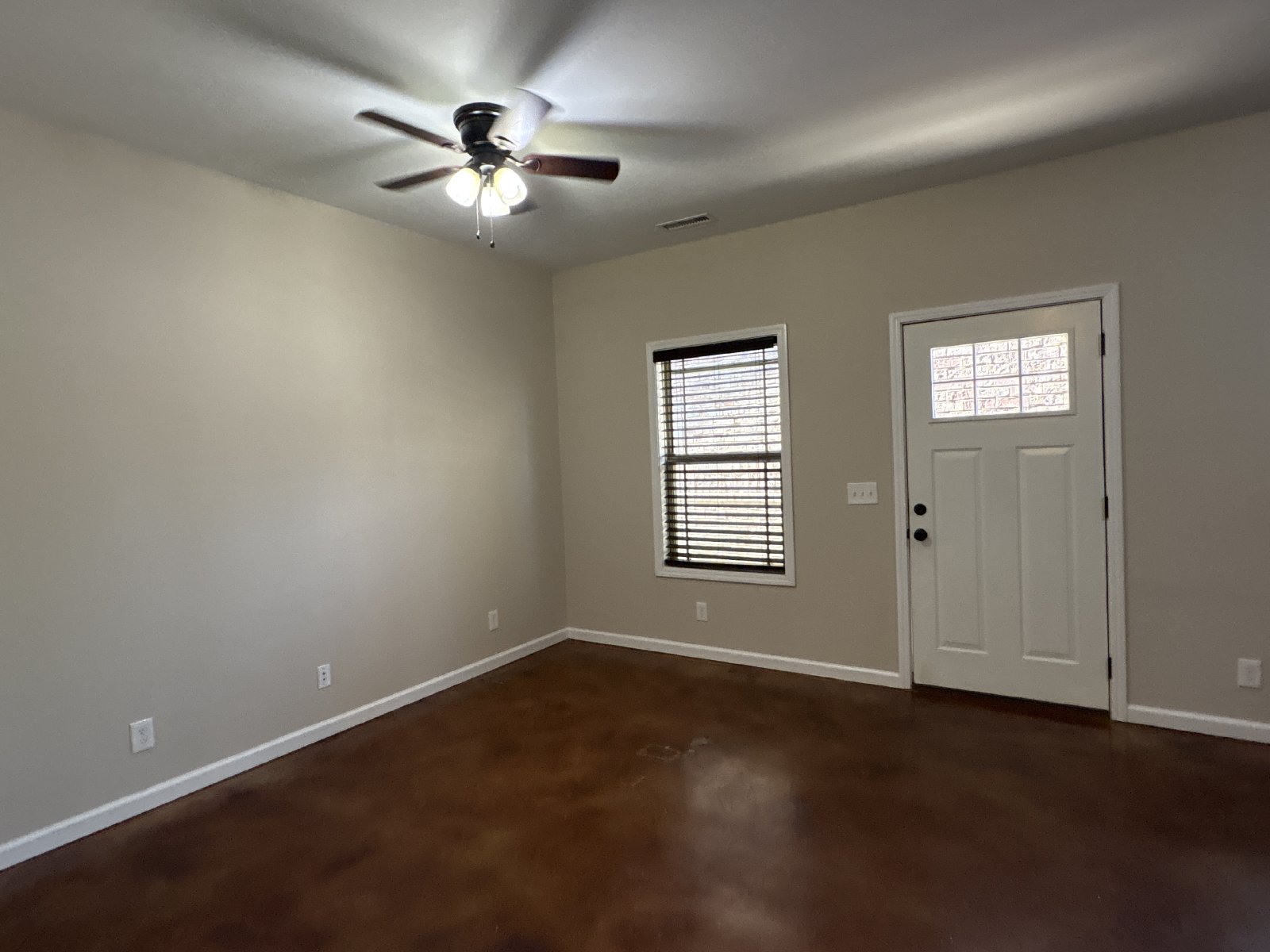 Charming End Unit w/ High End Finishes + Washer & Dryer Included! property image