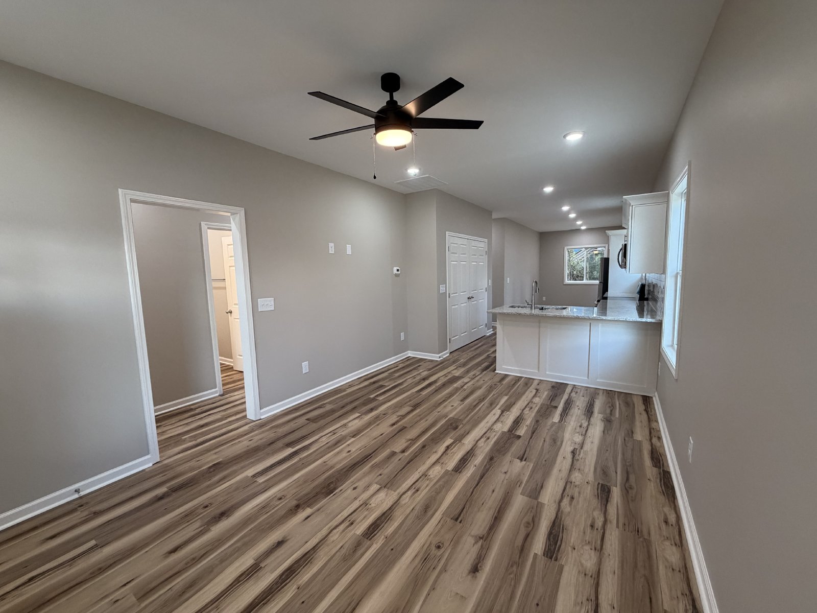 Brand New Build 3 Bed 2 Bath Home In Columbia property image