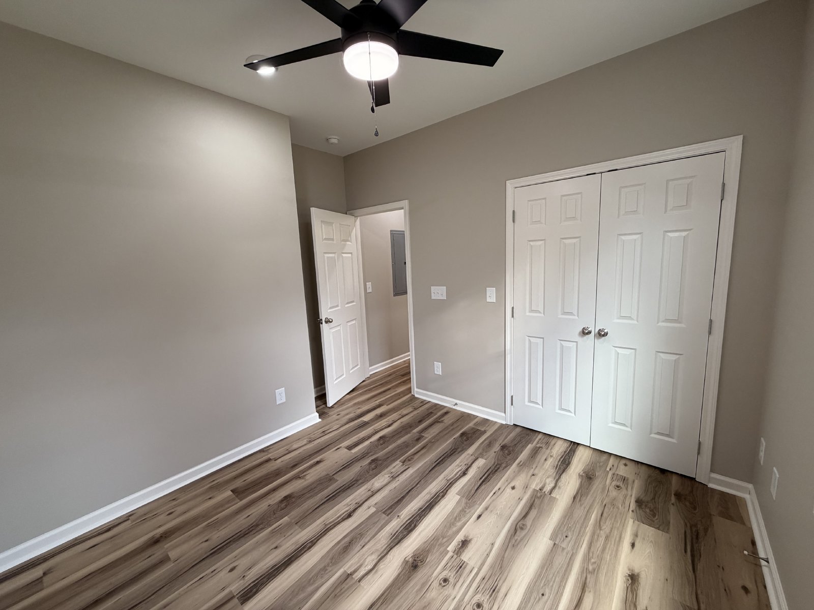 Brand New Build 3 Bed 2 Bath Home In Columbia property image