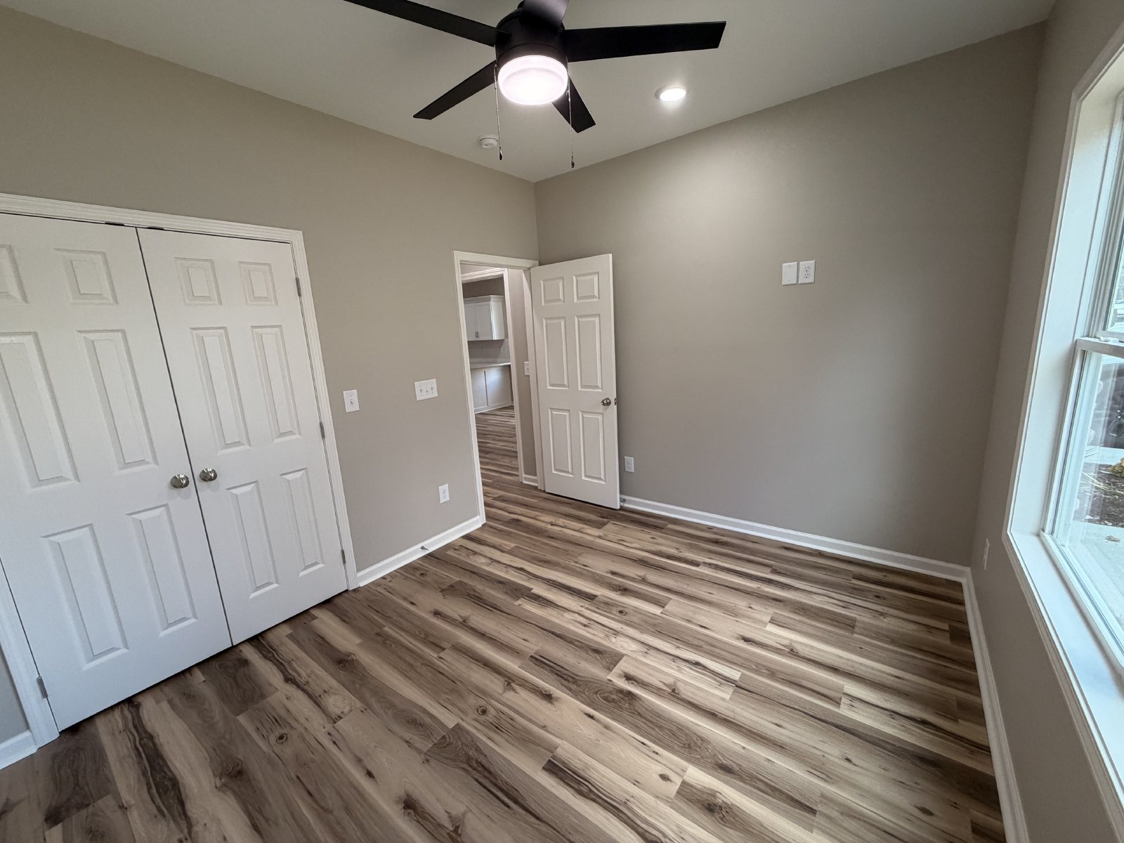 Brand New Build 3 Bed 2 Bath Home In Columbia property image