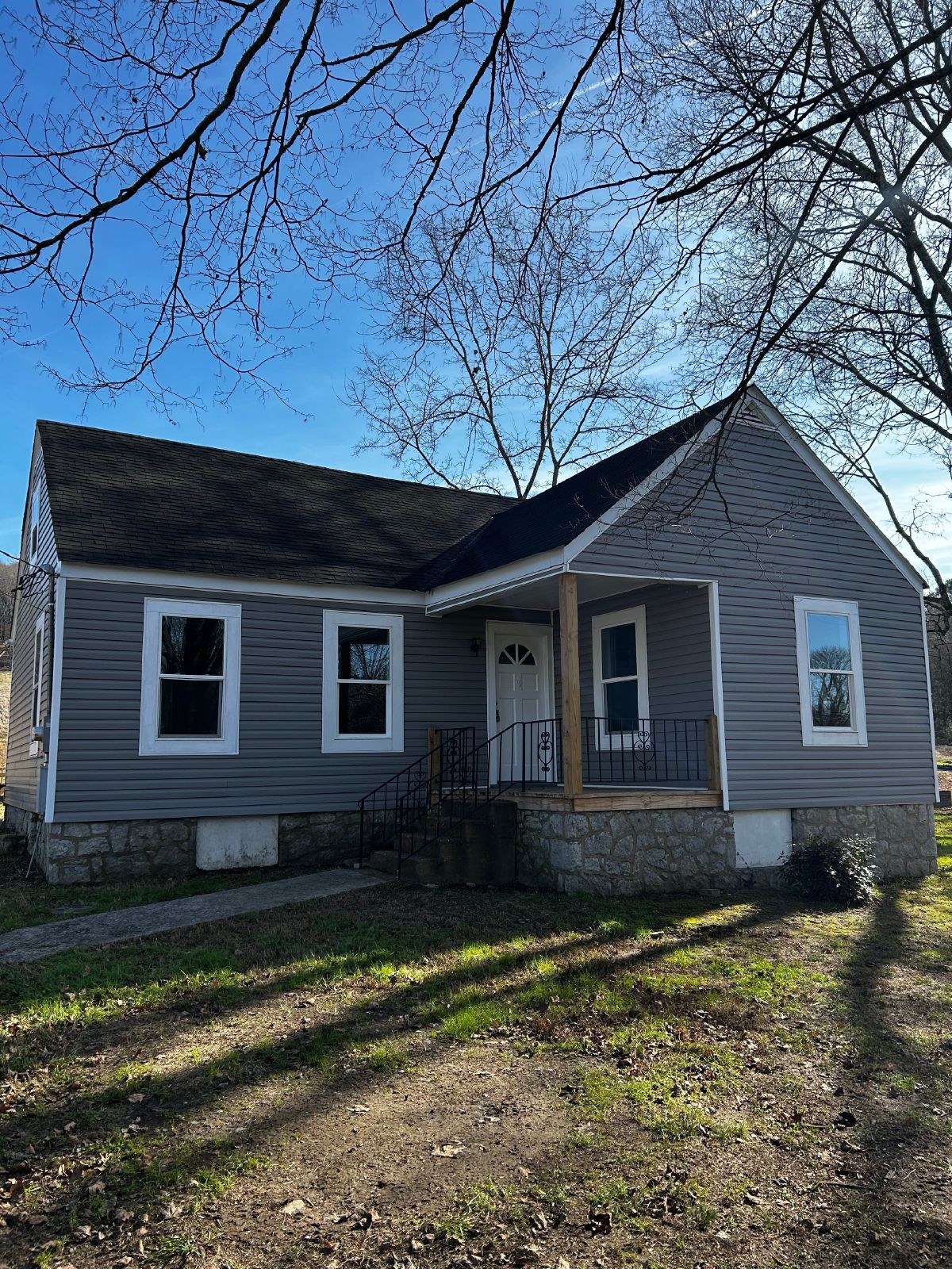 Charming 3-bedroom, 2-bathroom haven nestled in the heart of Ringgold, GA property image
