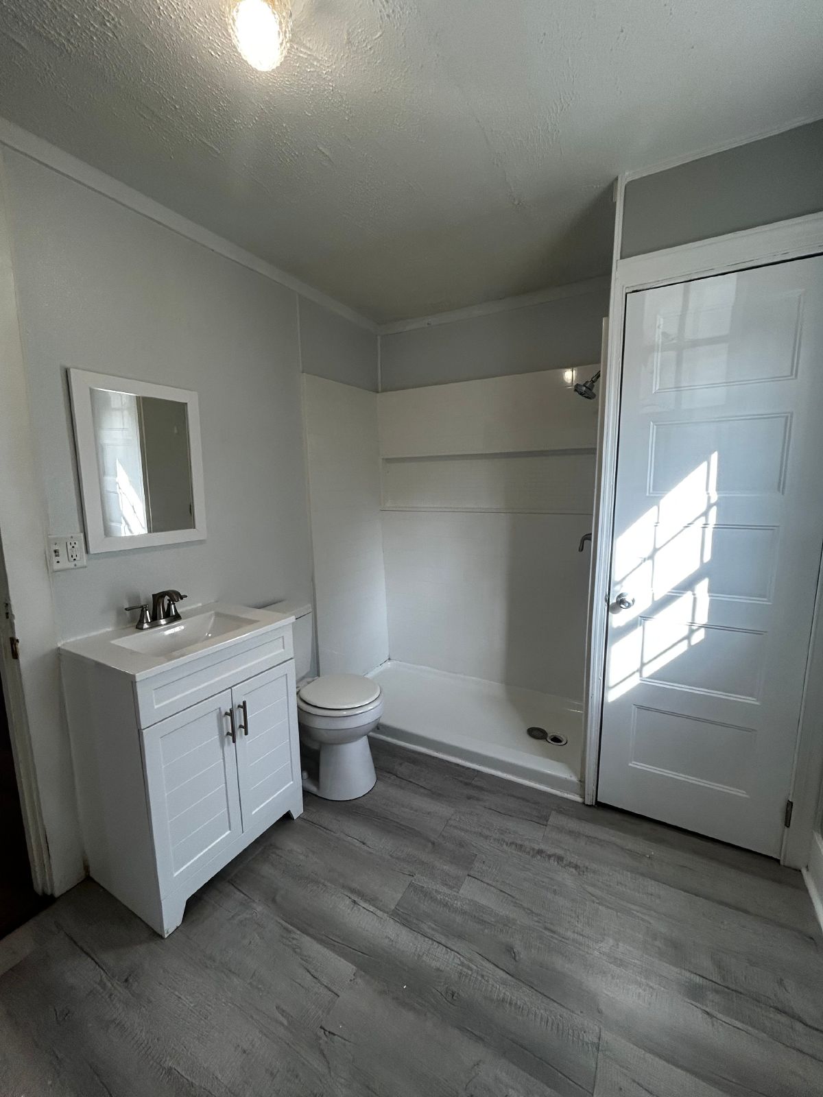 Charming 1-bedroom, 1-bathroom nestled in the heart of Ringgold, GA property image