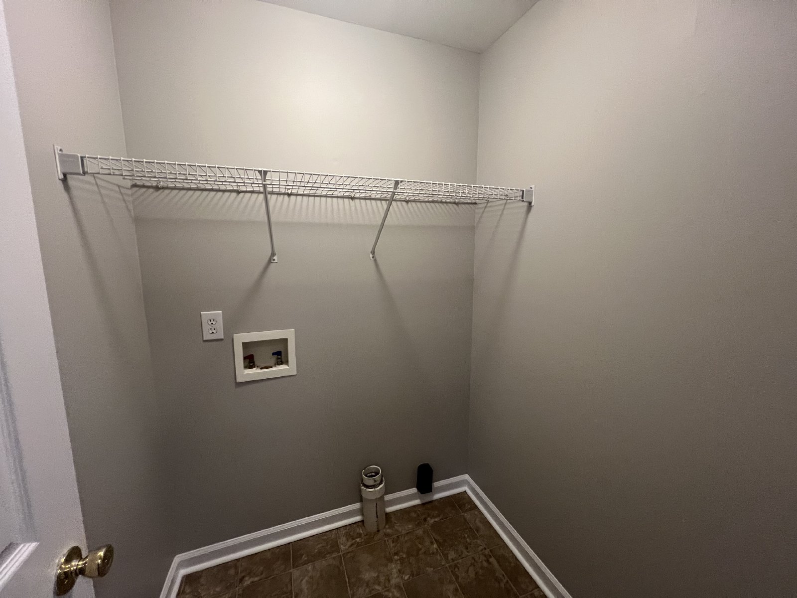 Available Now - 3BR 2.5BA Home on Corner Lot in Smyrna! property image