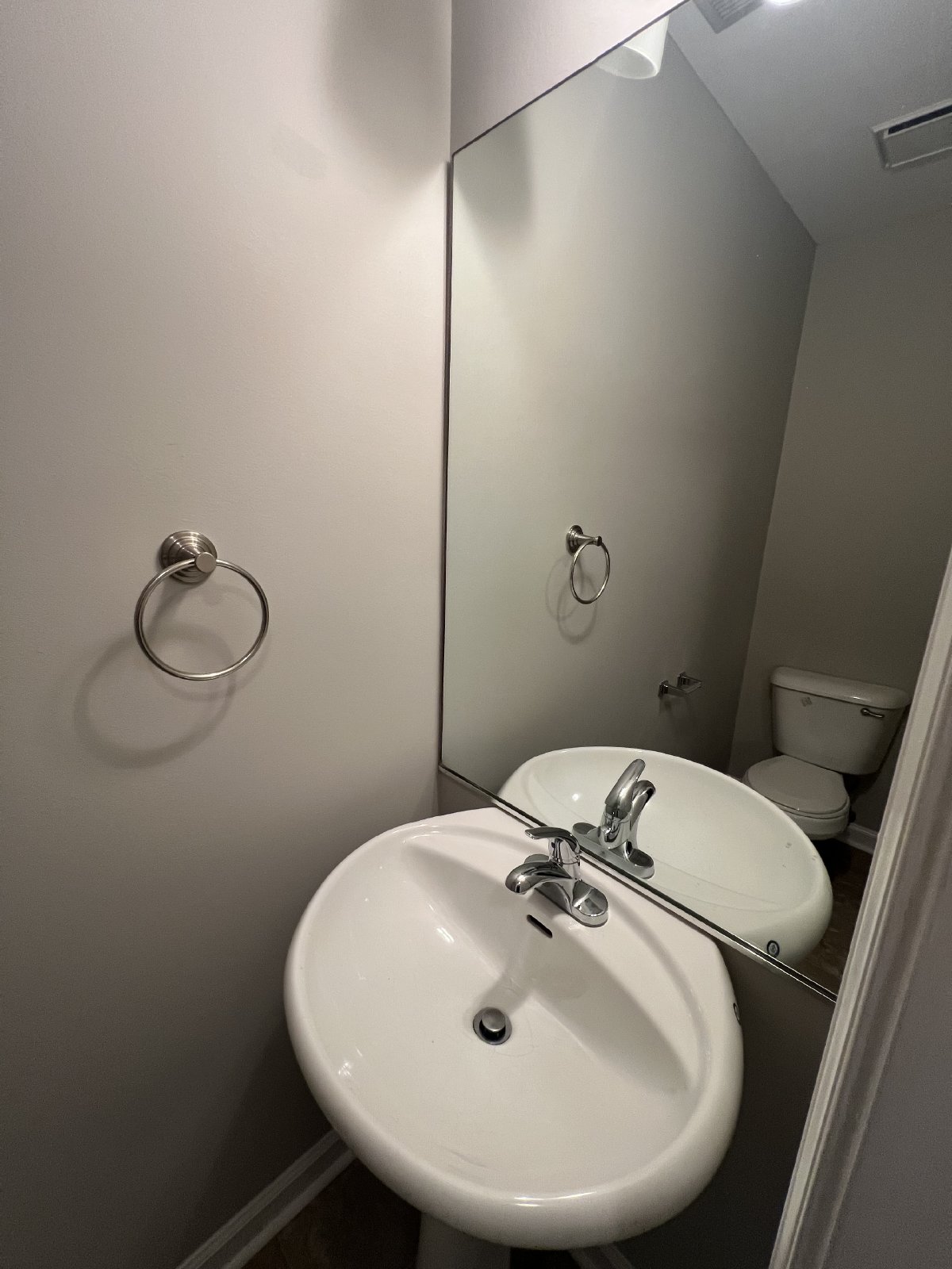 Available Now - 3BR 2.5BA Home on Corner Lot in Smyrna! property image