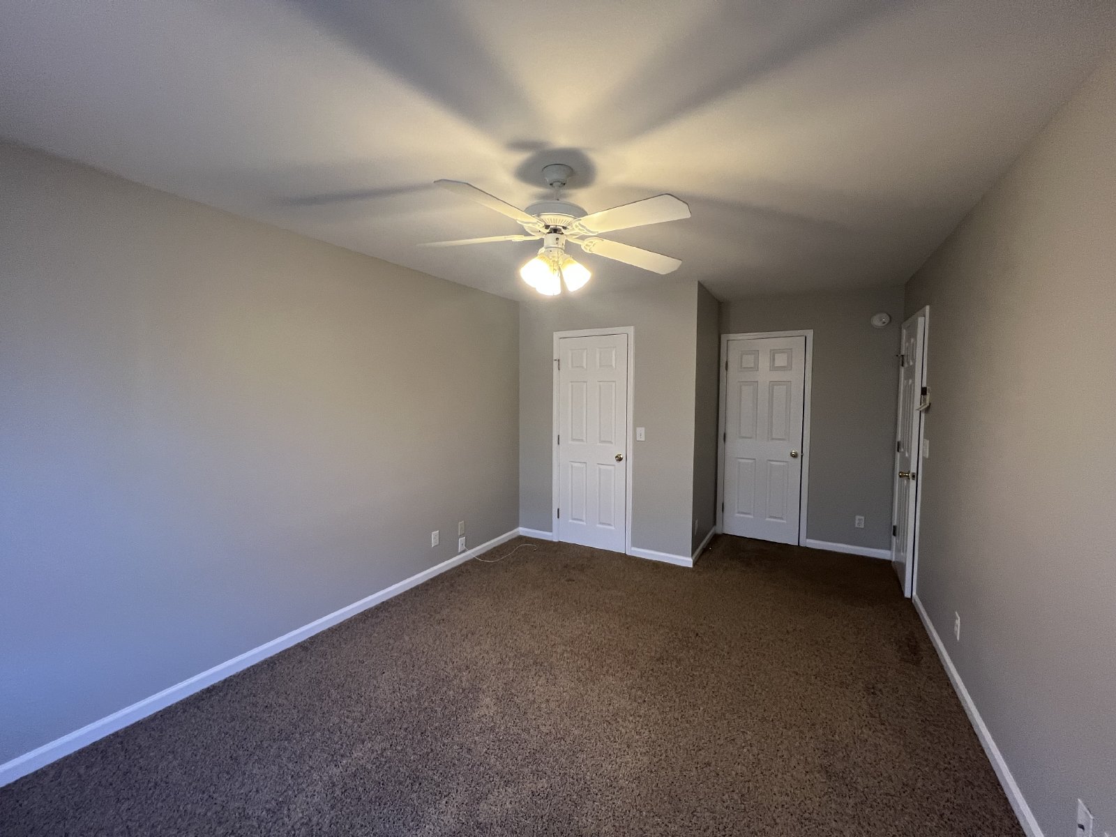 Available Now - 3BR 2.5BA Home on Corner Lot in Smyrna! property image