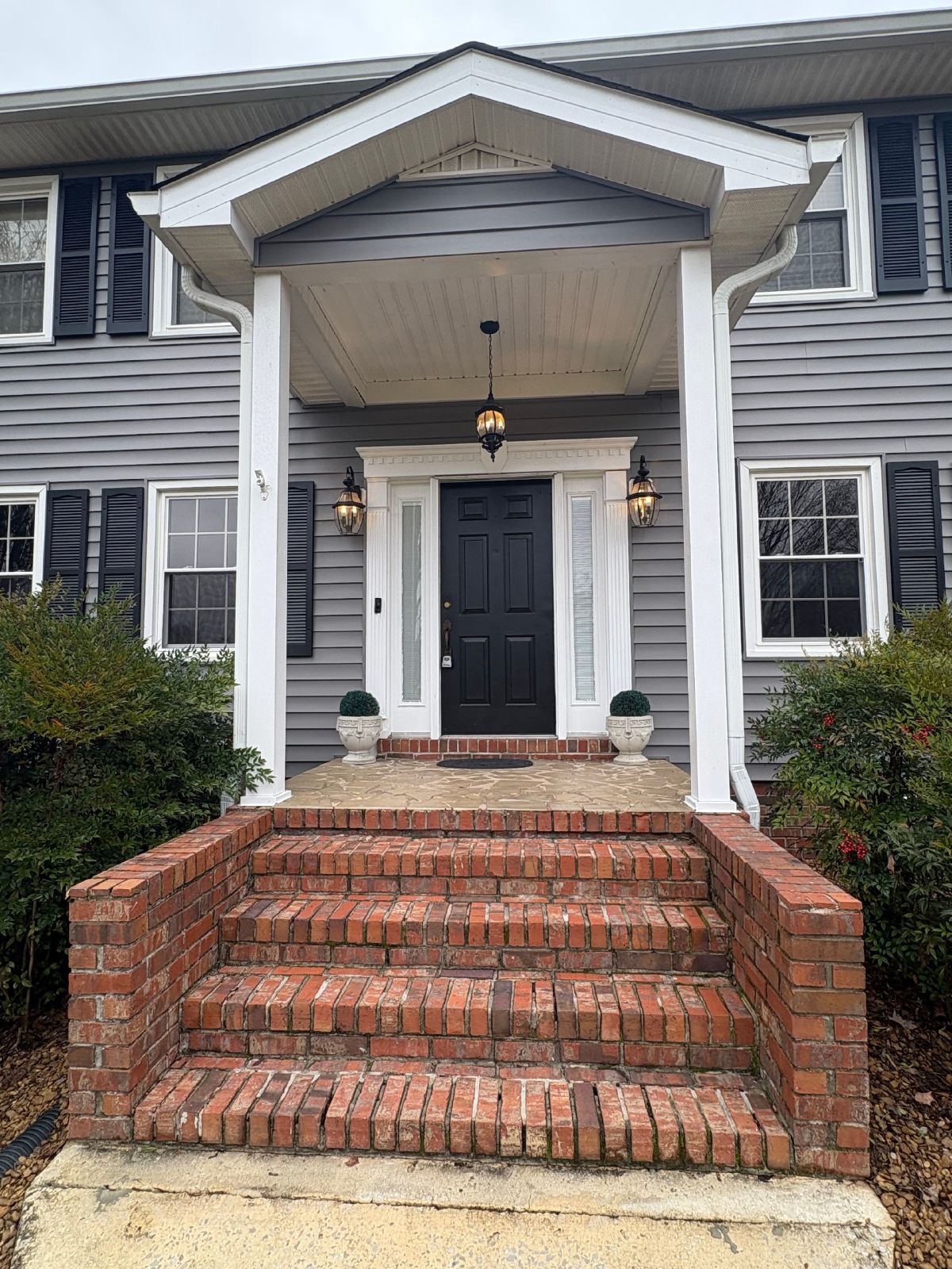 Charming Home Near Lakewood Golf & Country Club in Tullahoma... property image