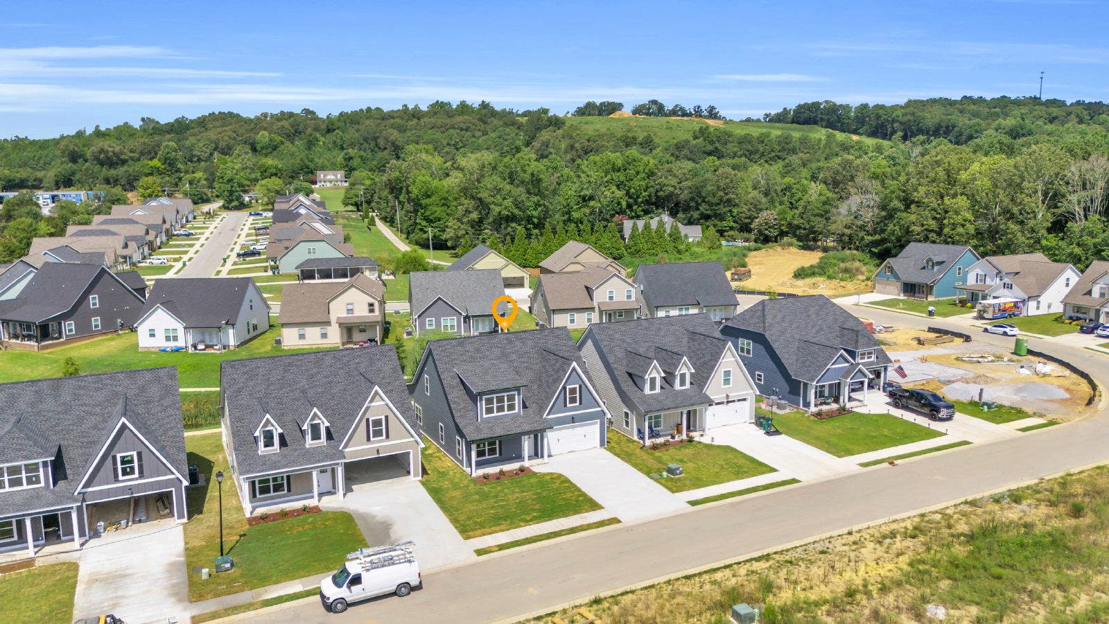 New Build with Location + Plenty Of Space + Incredible Community - 4 Beds, 3.5 Baths, Soaring Ceilings, 2 Car Garage. property image