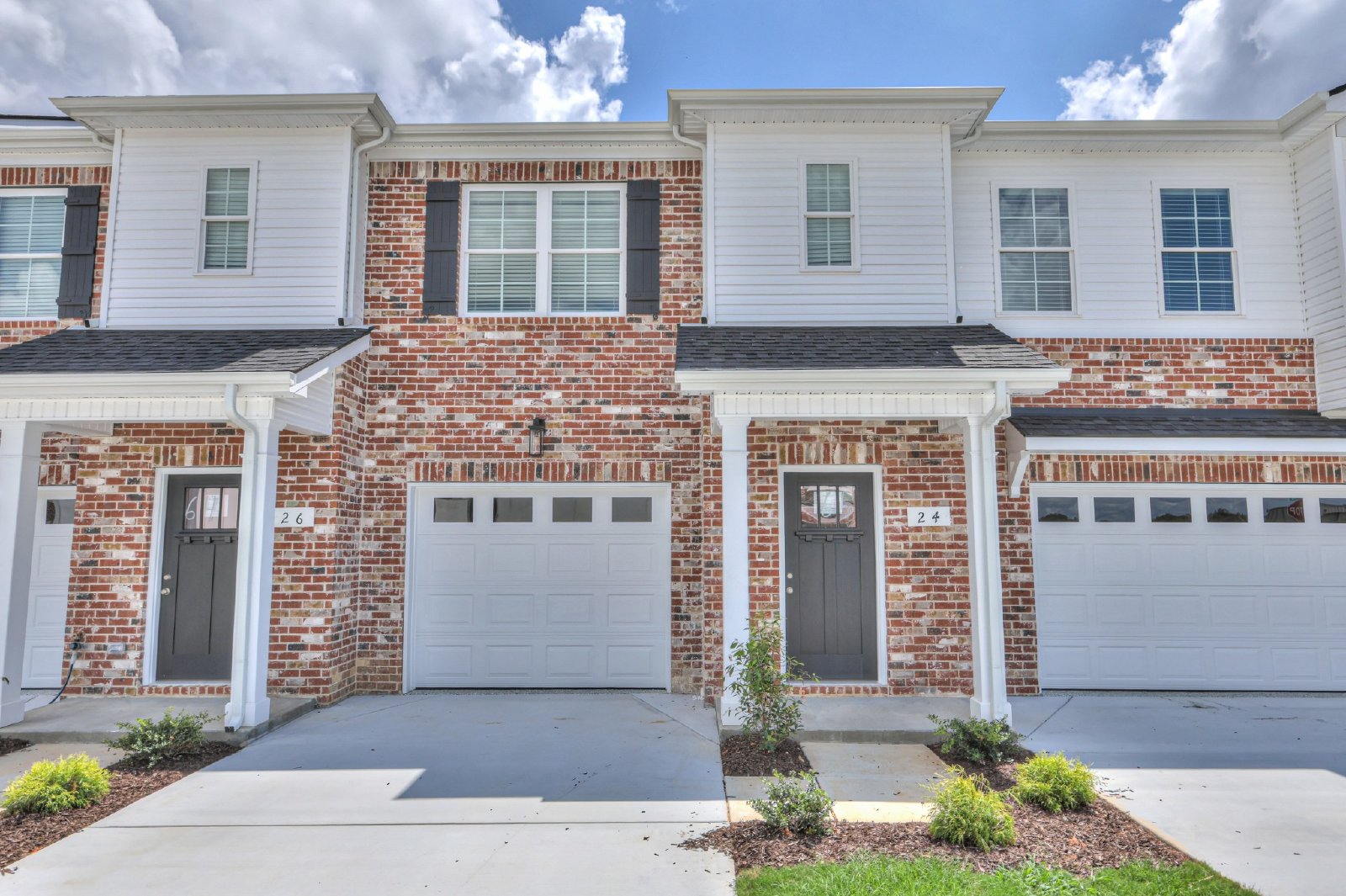 BRAND NEW Luxury Townhome in Tullahoma with MOVE IN SPECIAL!! property image