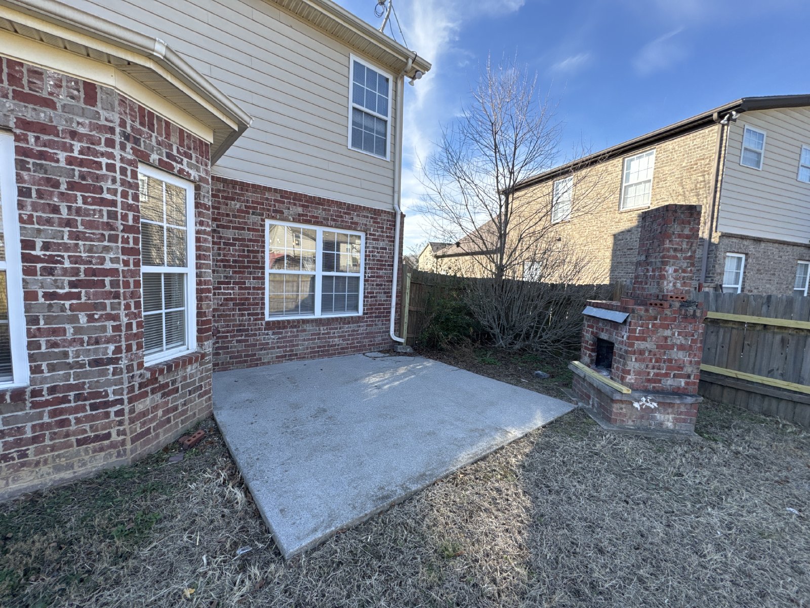 4BR Home in Quiet Bordeaux Cul‑de‑Sac – Easy Access to Downtown property image