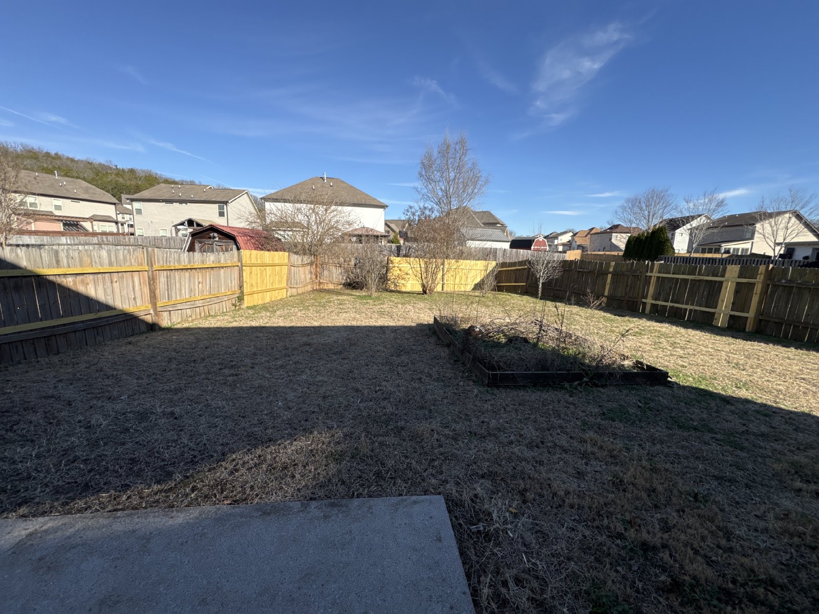 4BR Home in Quiet Bordeaux Cul‑de‑Sac – Easy Access to Downtown property image