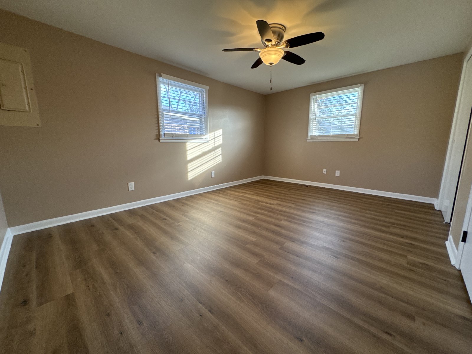 Charming 3BR Near MTSU & Downtown Murfreesboro property image