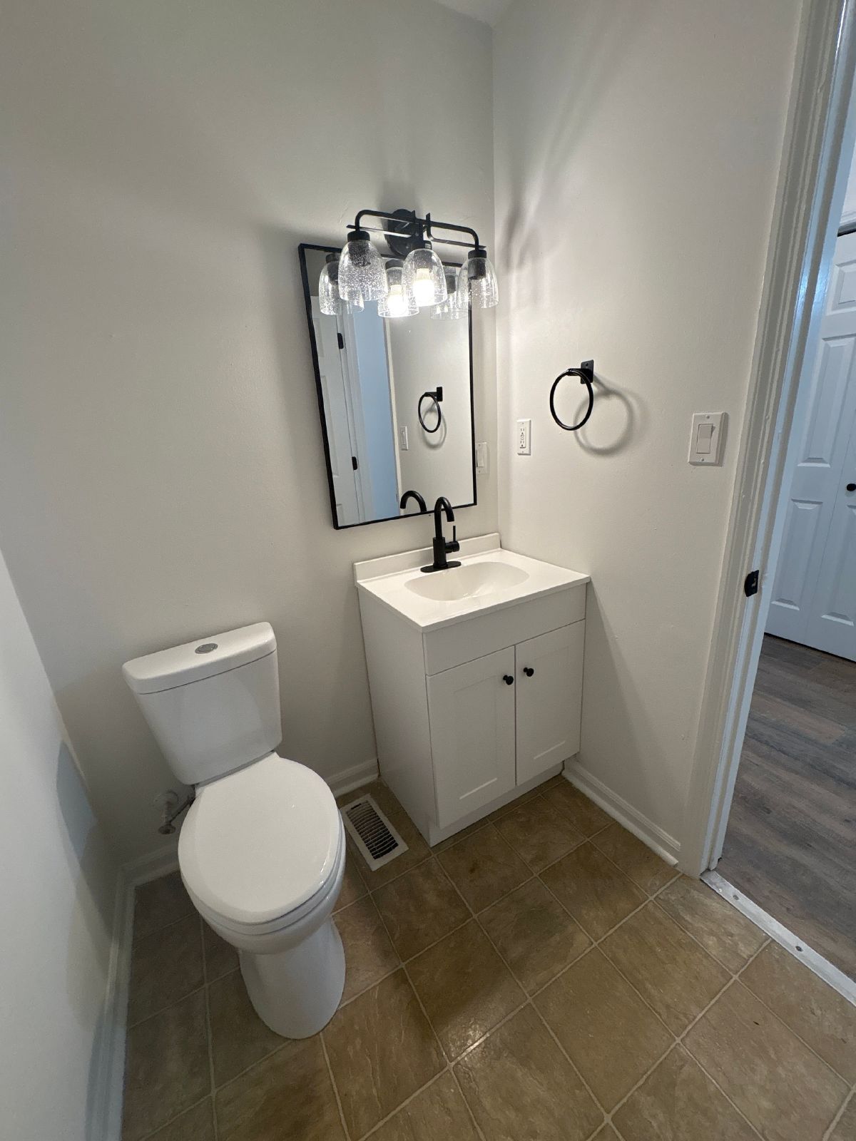 Charming Home in the Center of Tullahoma... property image