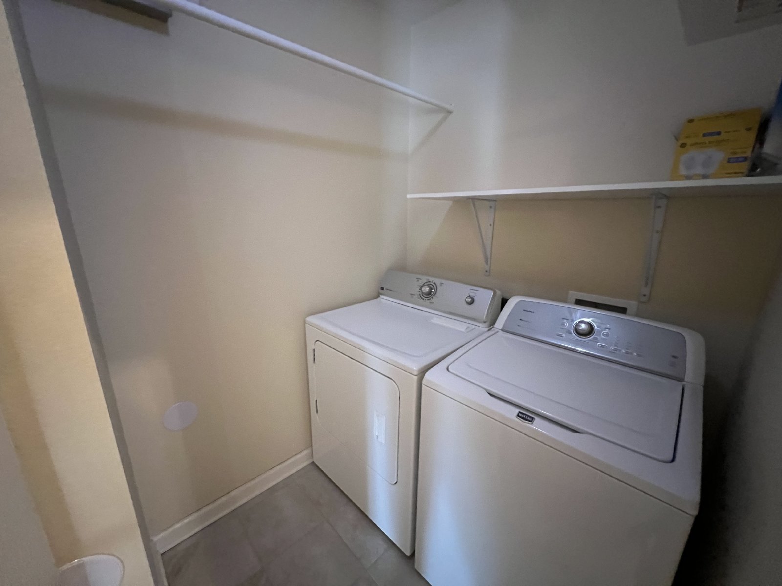 Available Now 3 BR 2 Bath Home in Lavernge with Fenced in Backyard! property image