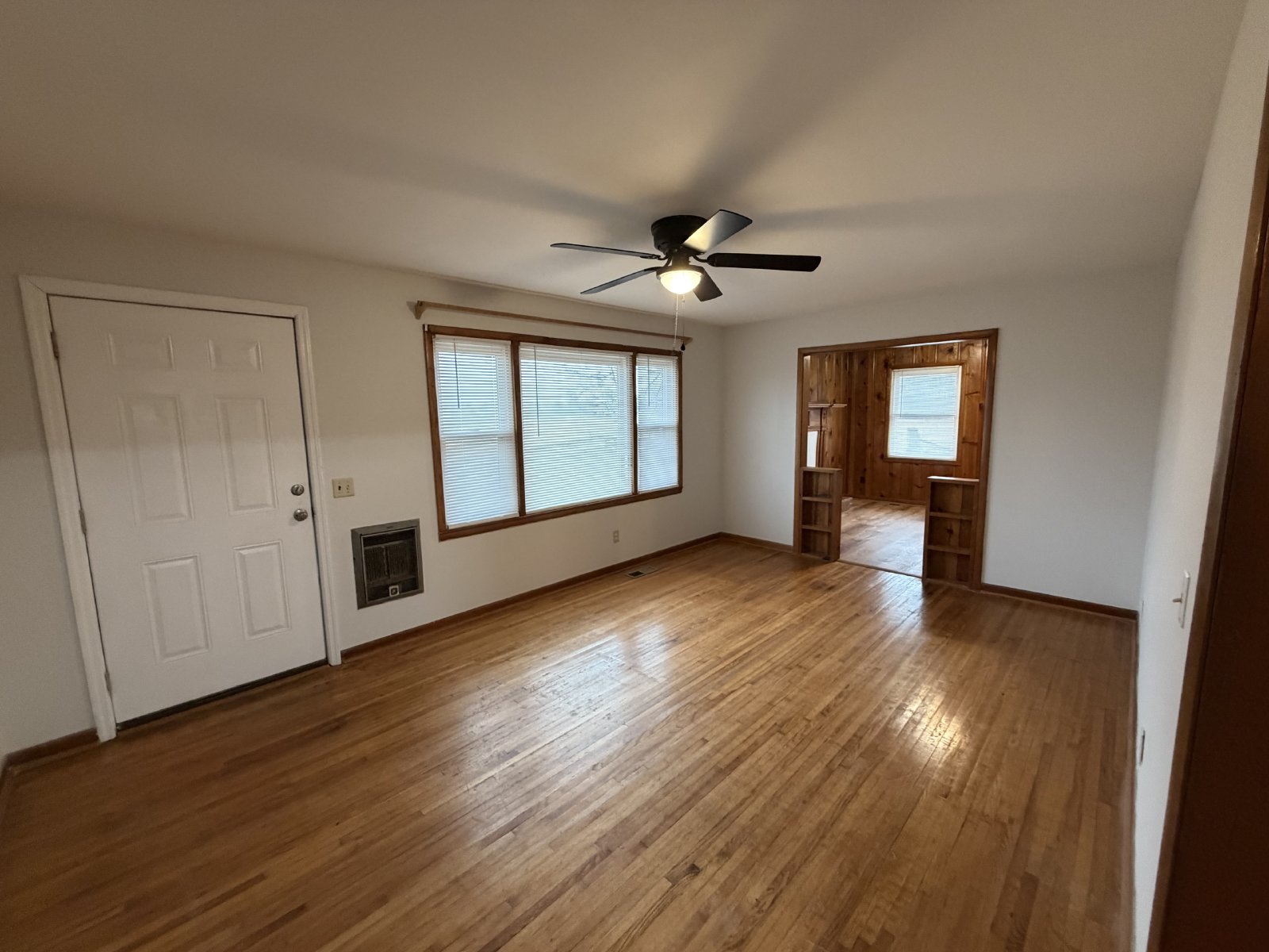 Charming 3 Bed 1 Bath Home in Woodbury property image