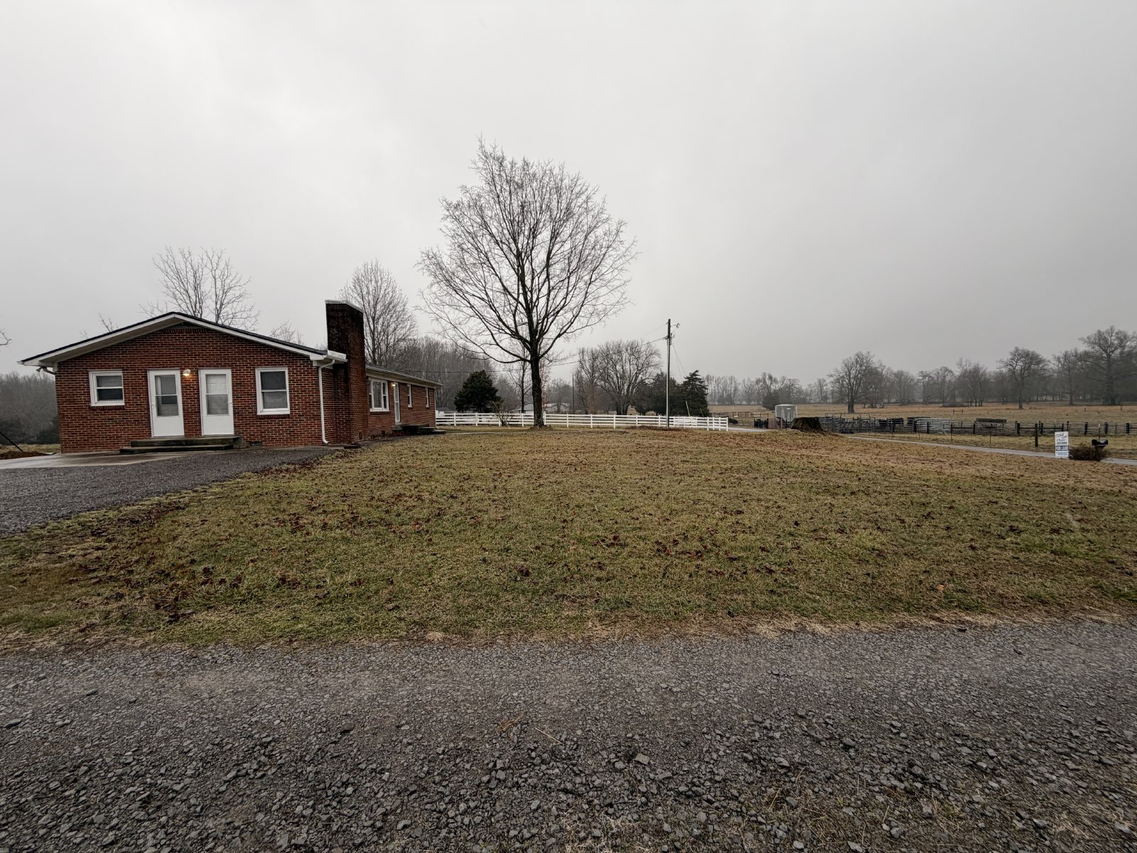 Charming 3 Bed 1 Bath Home in Woodbury property image