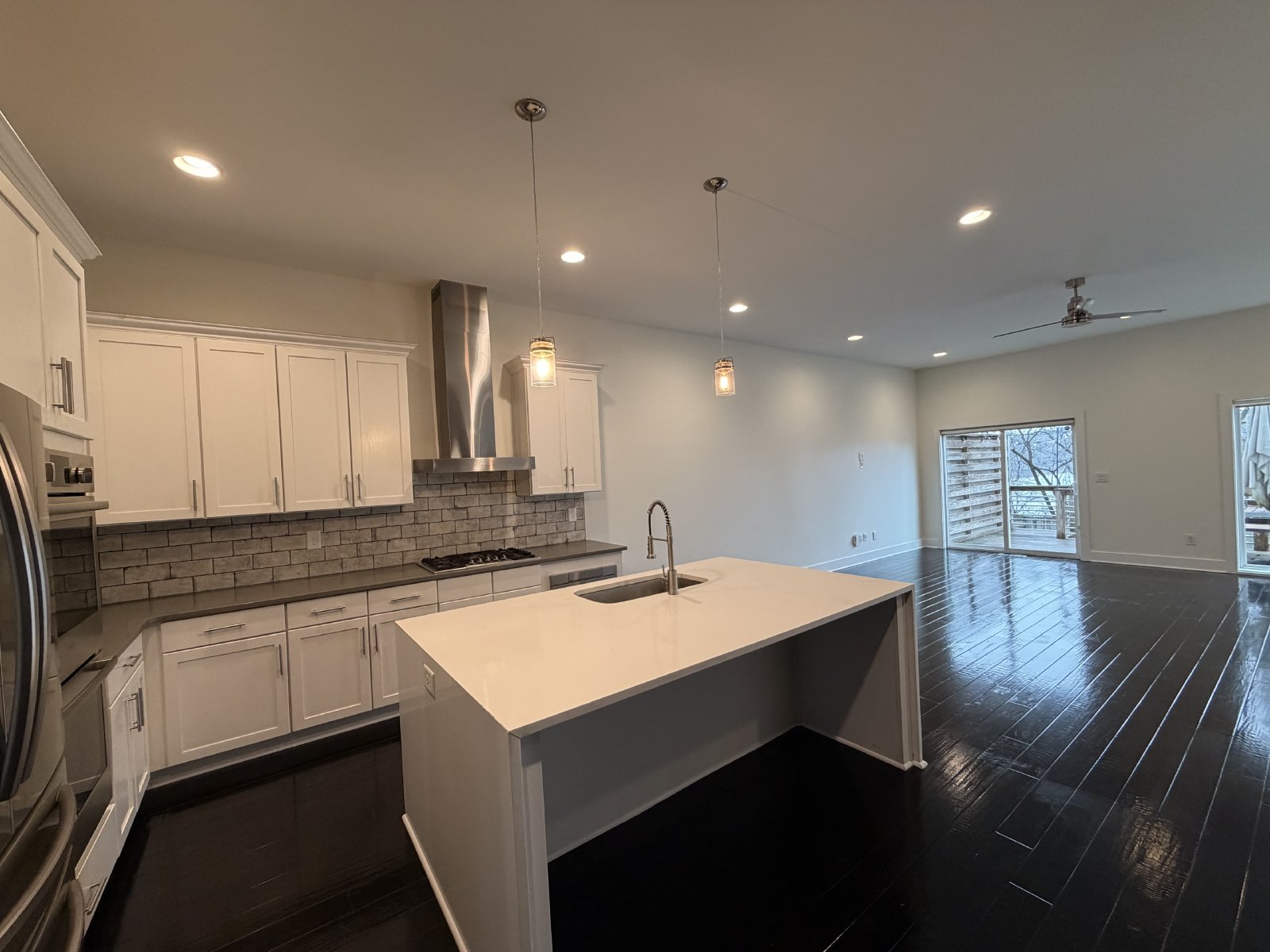 Beautiful Modern Home in Nashville Near the Fairgrounds property image