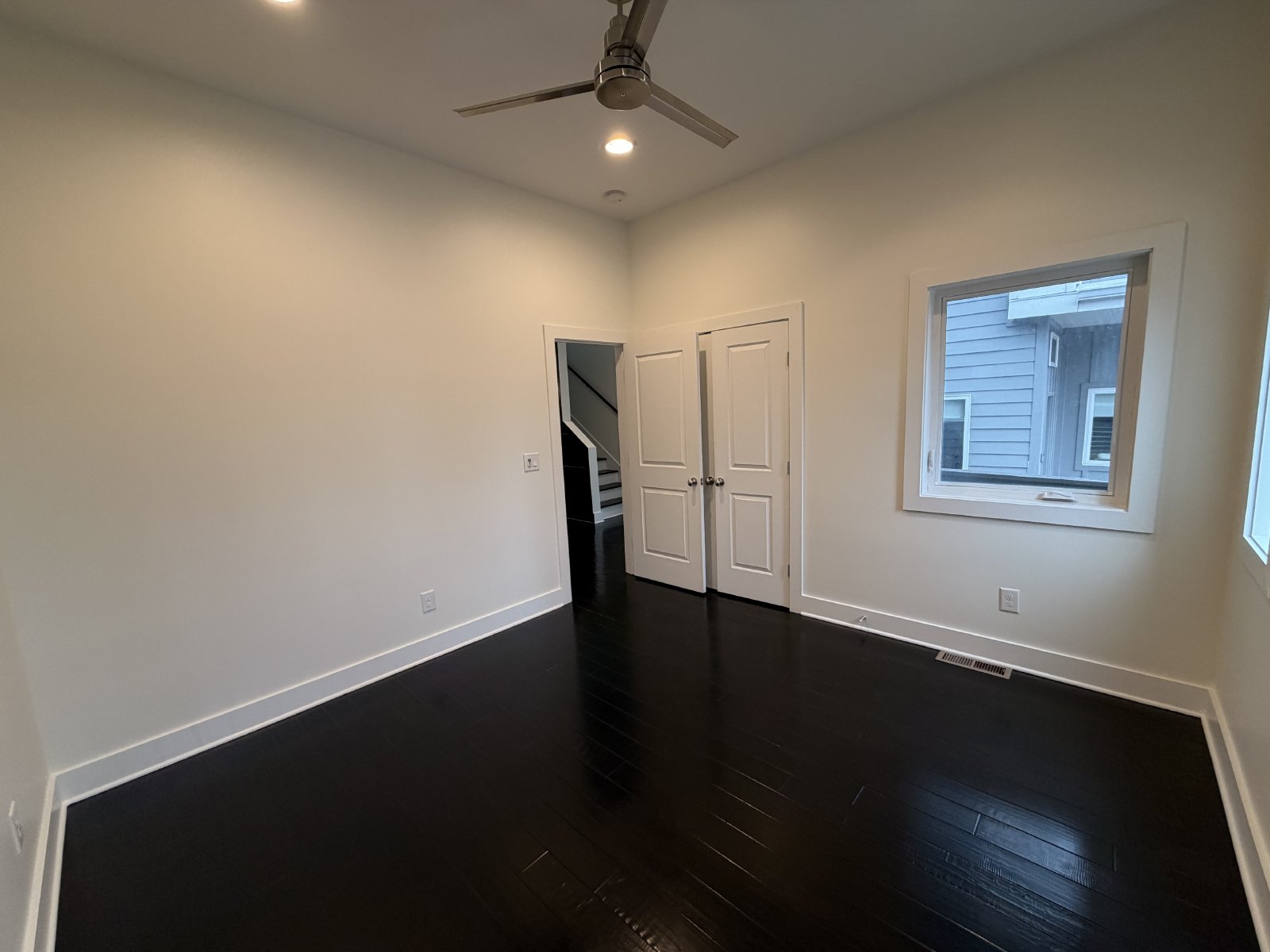 Beautiful Modern Home in Nashville Near the Fairgrounds property image