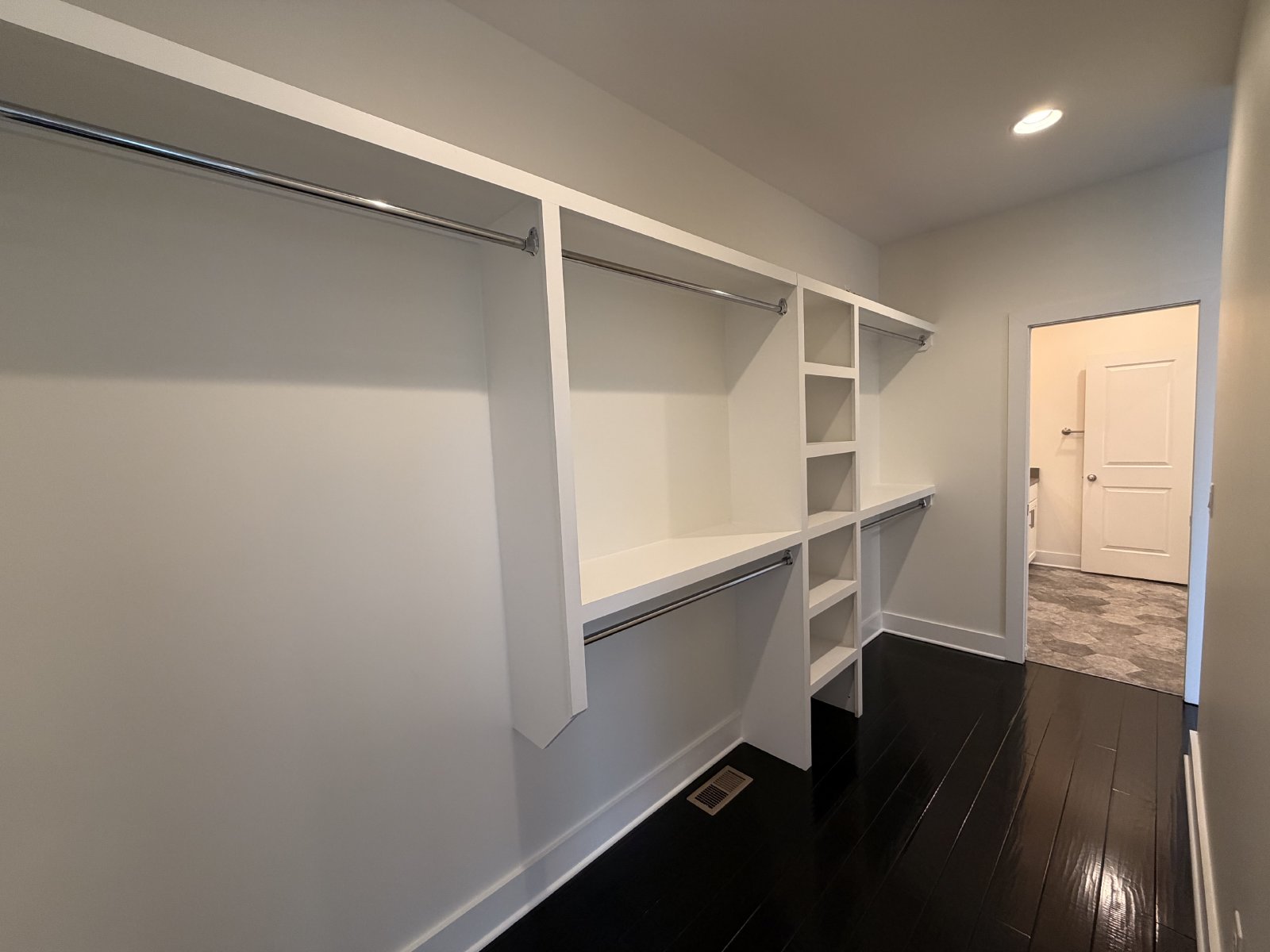 Beautiful Modern Home in Nashville Near the Fairgrounds property image