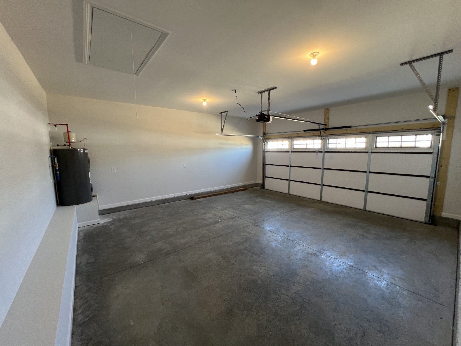 Gorgeous NEW CONSTRUCTION 3 BR 2 Bath Home - Right off Hwy 231 S. property image