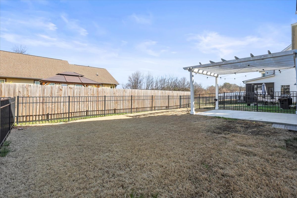 Your New Home! 3 Beds, 2.5 Baths, Hardwood Throughout, Fenced Back Yard, 3 Patios, + Community Pool! property image