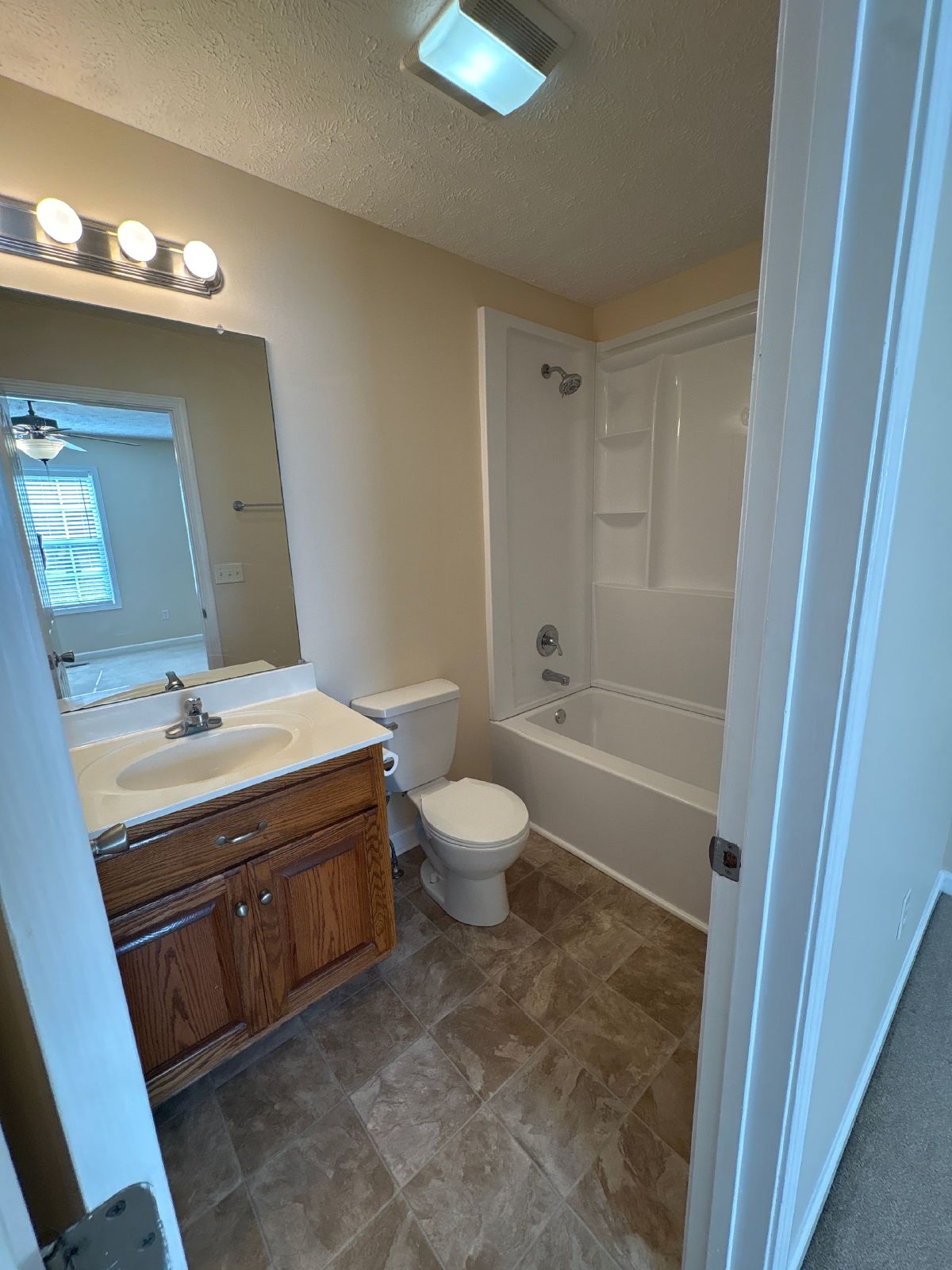 Spacious 3 Bedroom Home with Large Yard!! property image